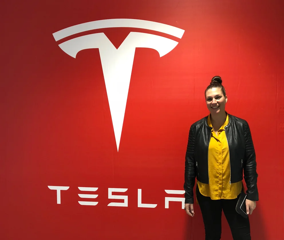 Laura_Cibilich_Tesla_Launch_NZ_Run_Agency.jpg