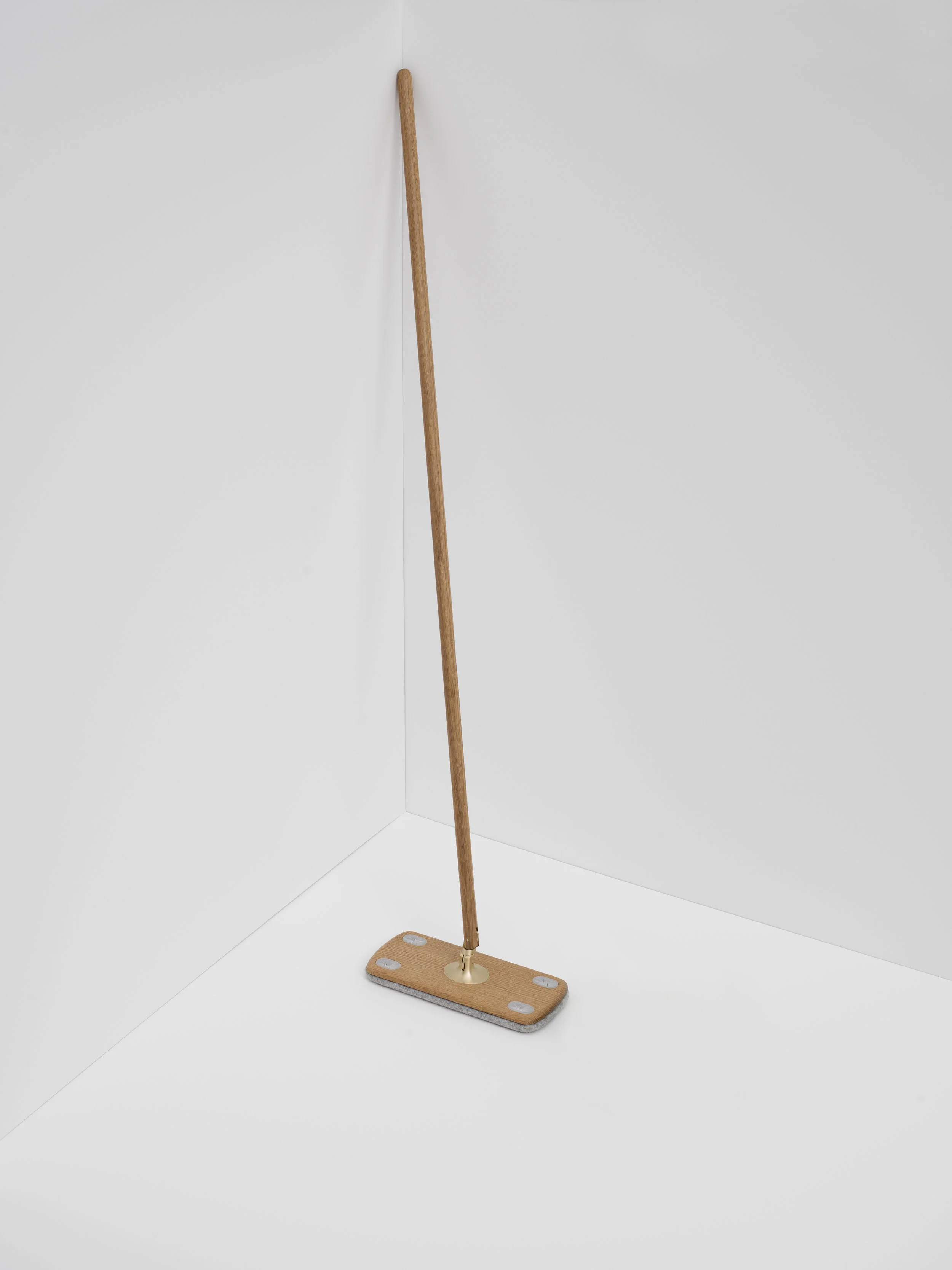 Chris Specce_handy sweeper_4.jpg