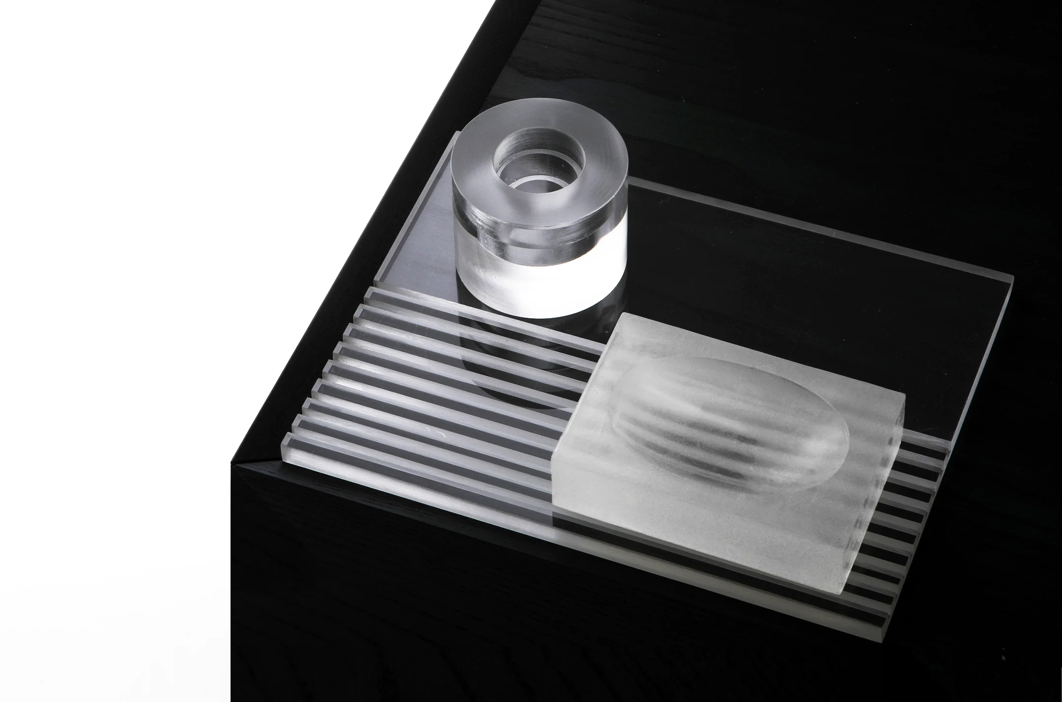 LG studio_waste not set with soap_ bottle holder_tray.jpg