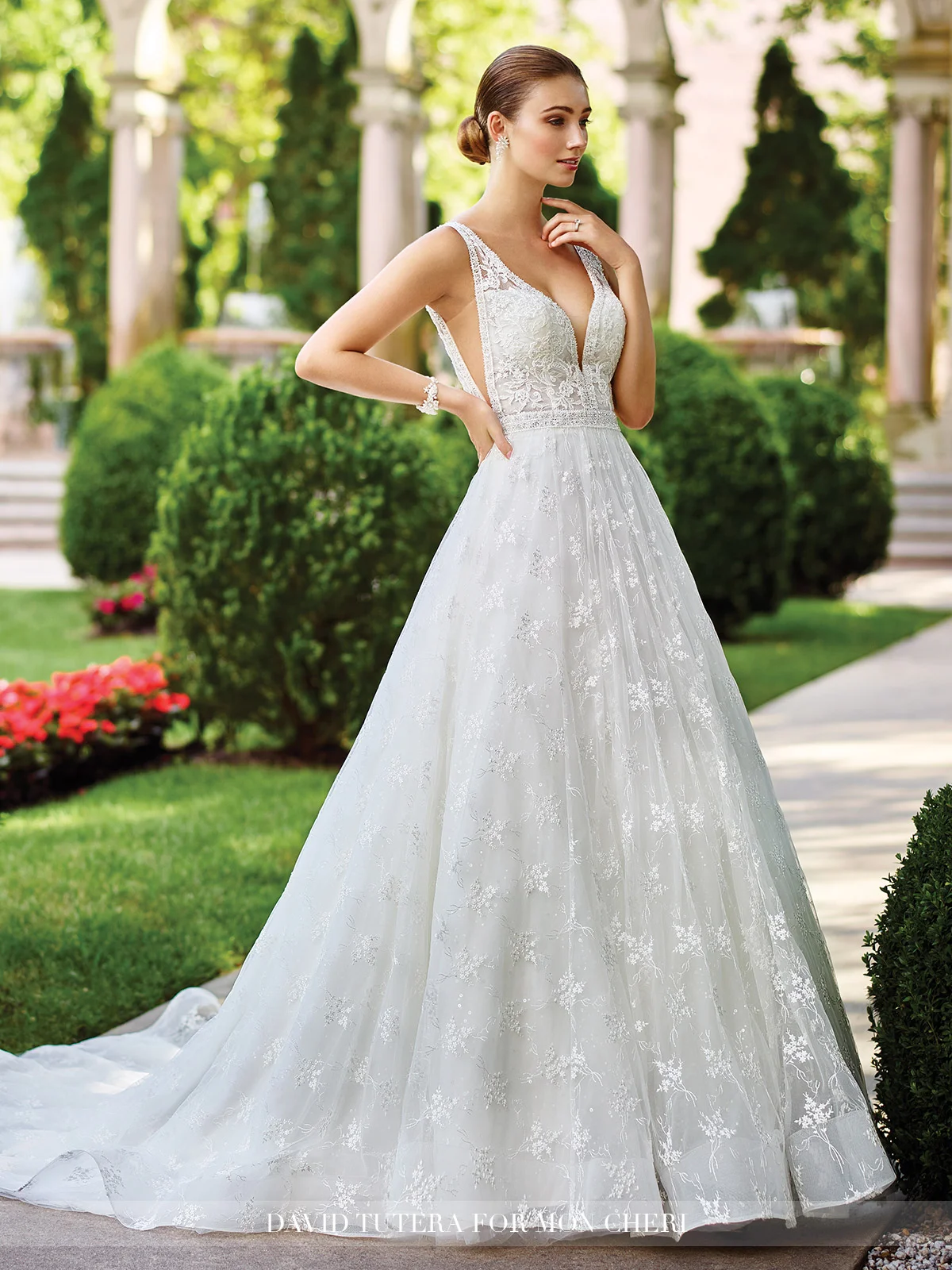 117271 Wedding Dresses 2017.jpeg