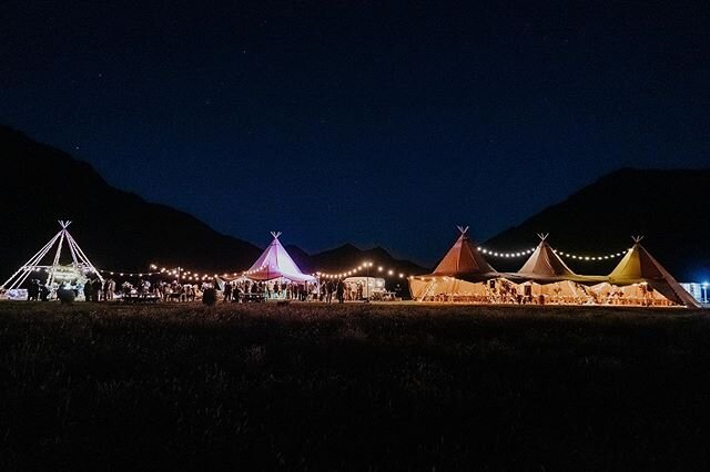 Spot Bernie! (Amongst loads of other incredibly talented wedding/ event vendors). We have absolutely NO doubt that the time will come again for our wonderful community of epic people putting on epic shin digs in the most stunning locations like this 