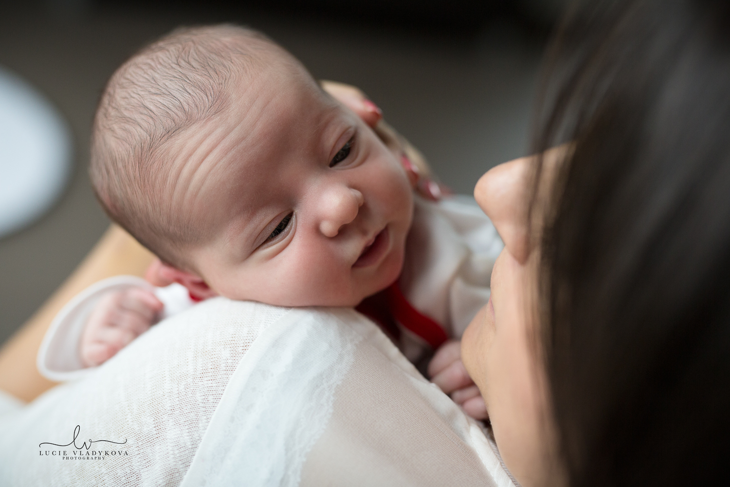 Newborn photography in Prague 3.jpg