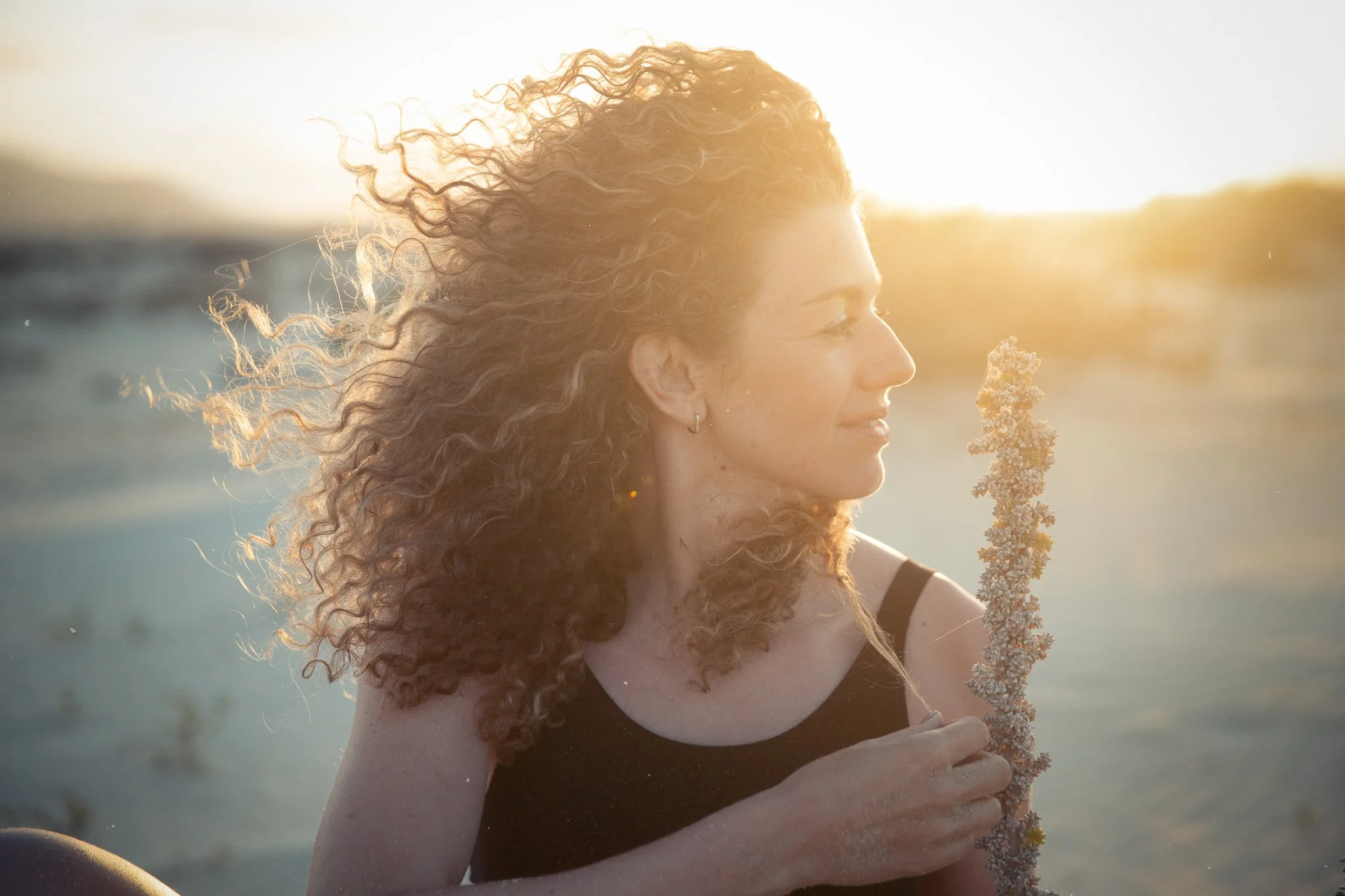 Profesionnal photoshooting in Fuerteventura. Photos during sunset on the beach.