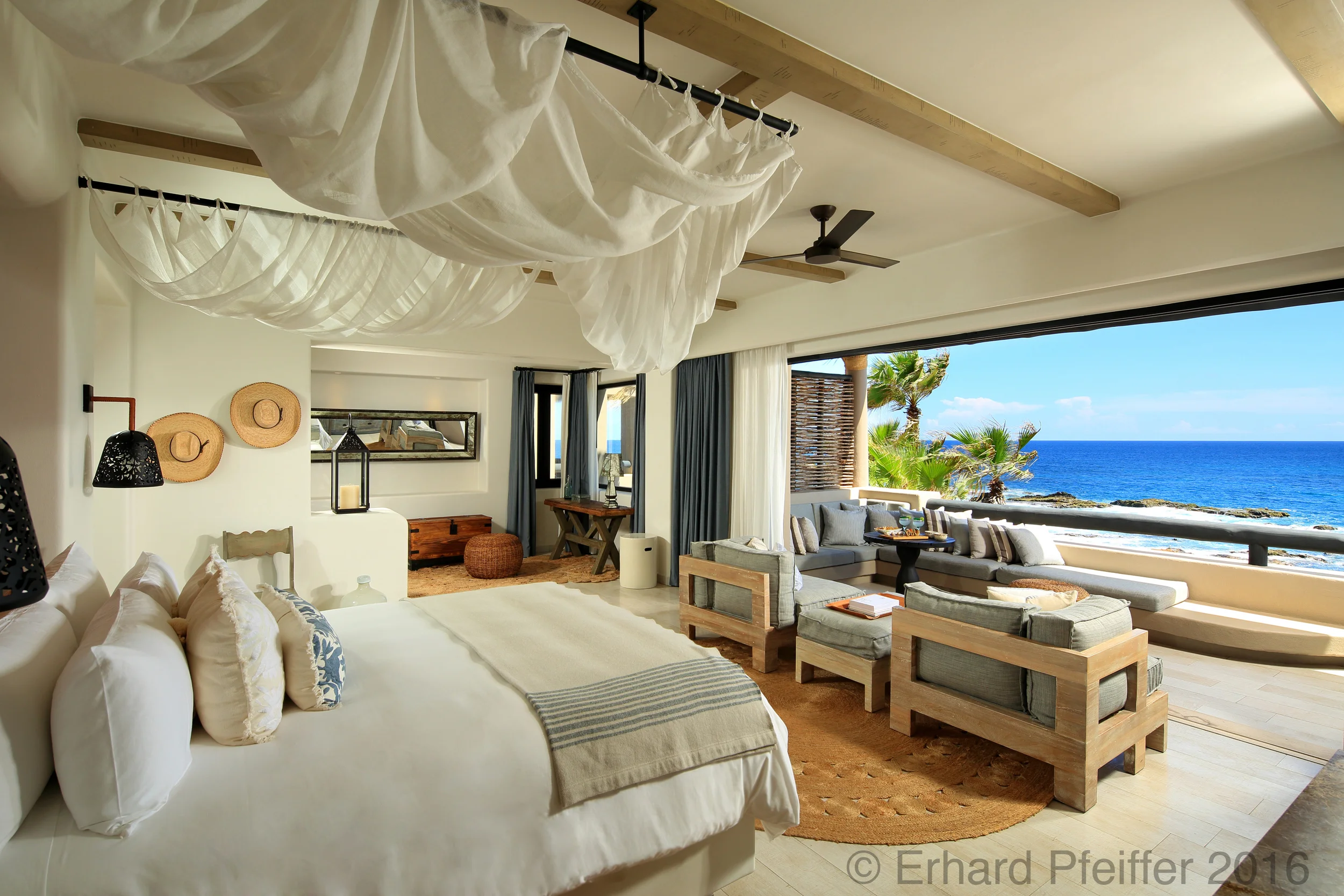 Esperanza_2358_R-saturated.JPG