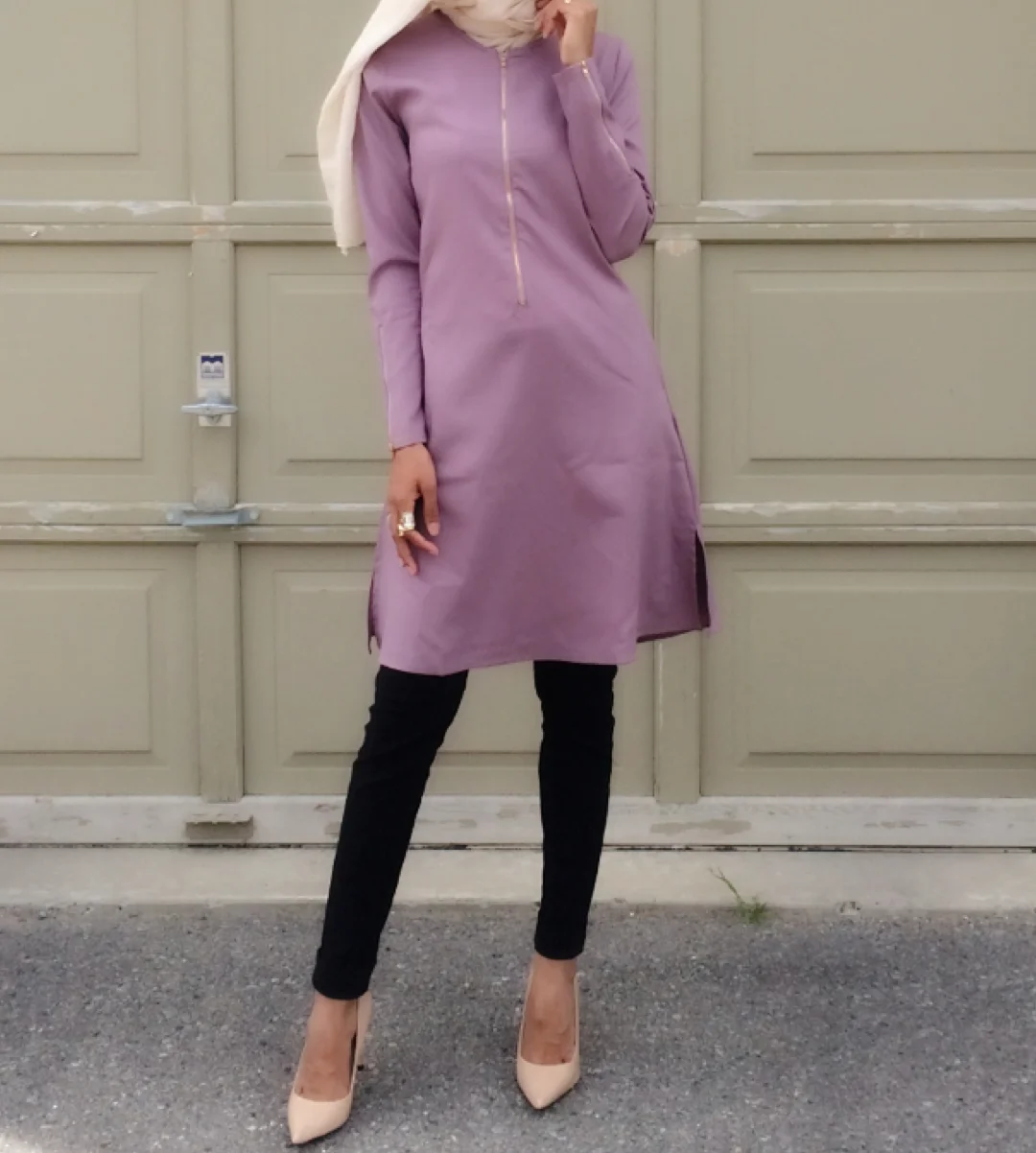 Tunic is available in a variety of colours for the fall. Click here to shop.