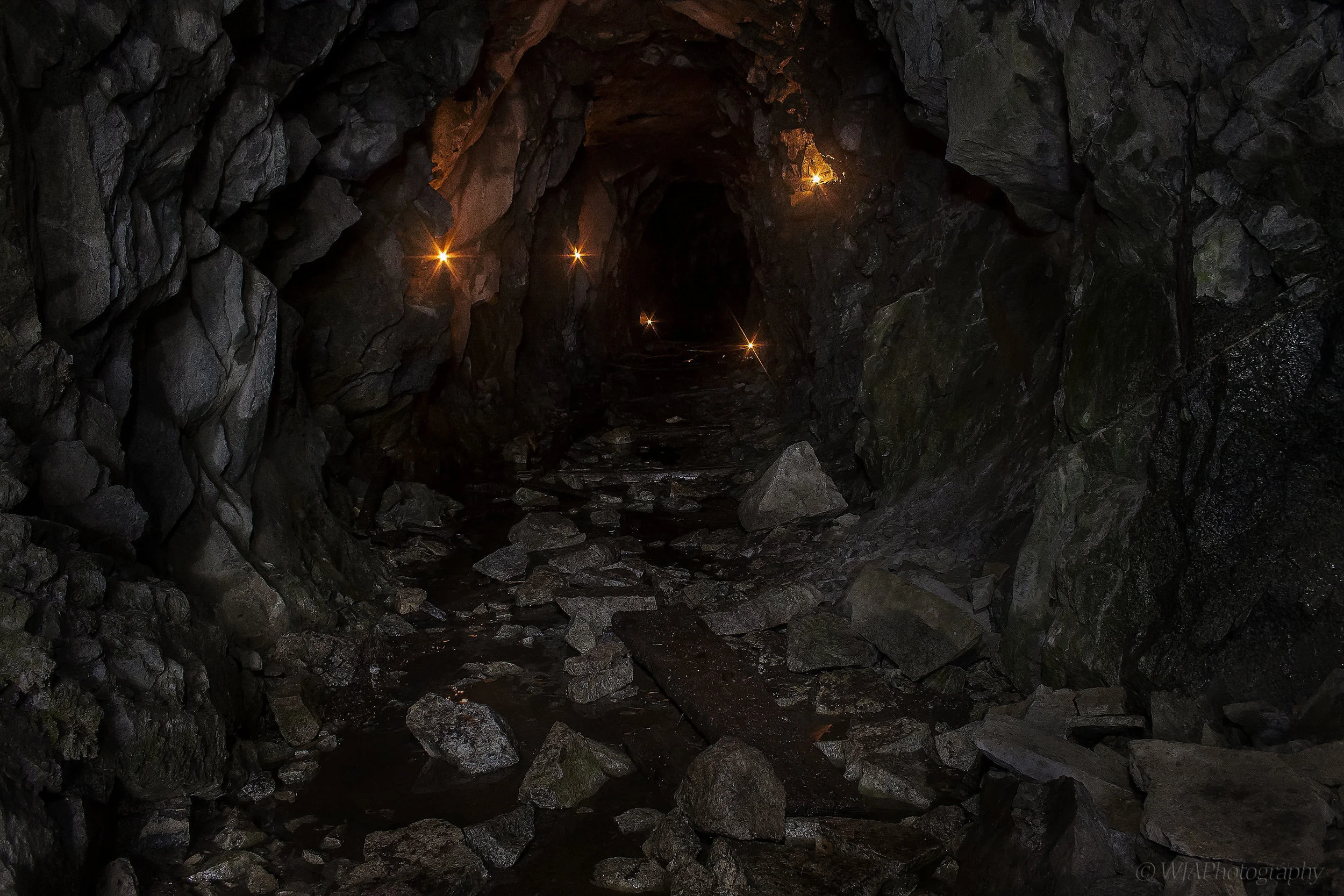 Thistle Mine Down the Shaft.jpg