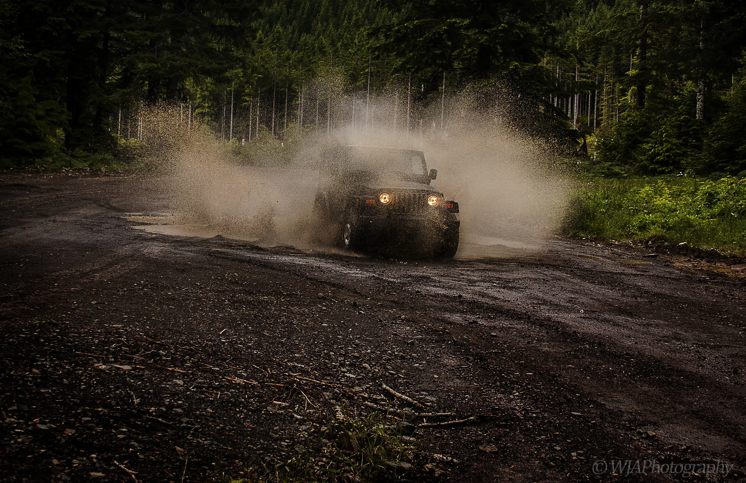 jeep splash.jpg