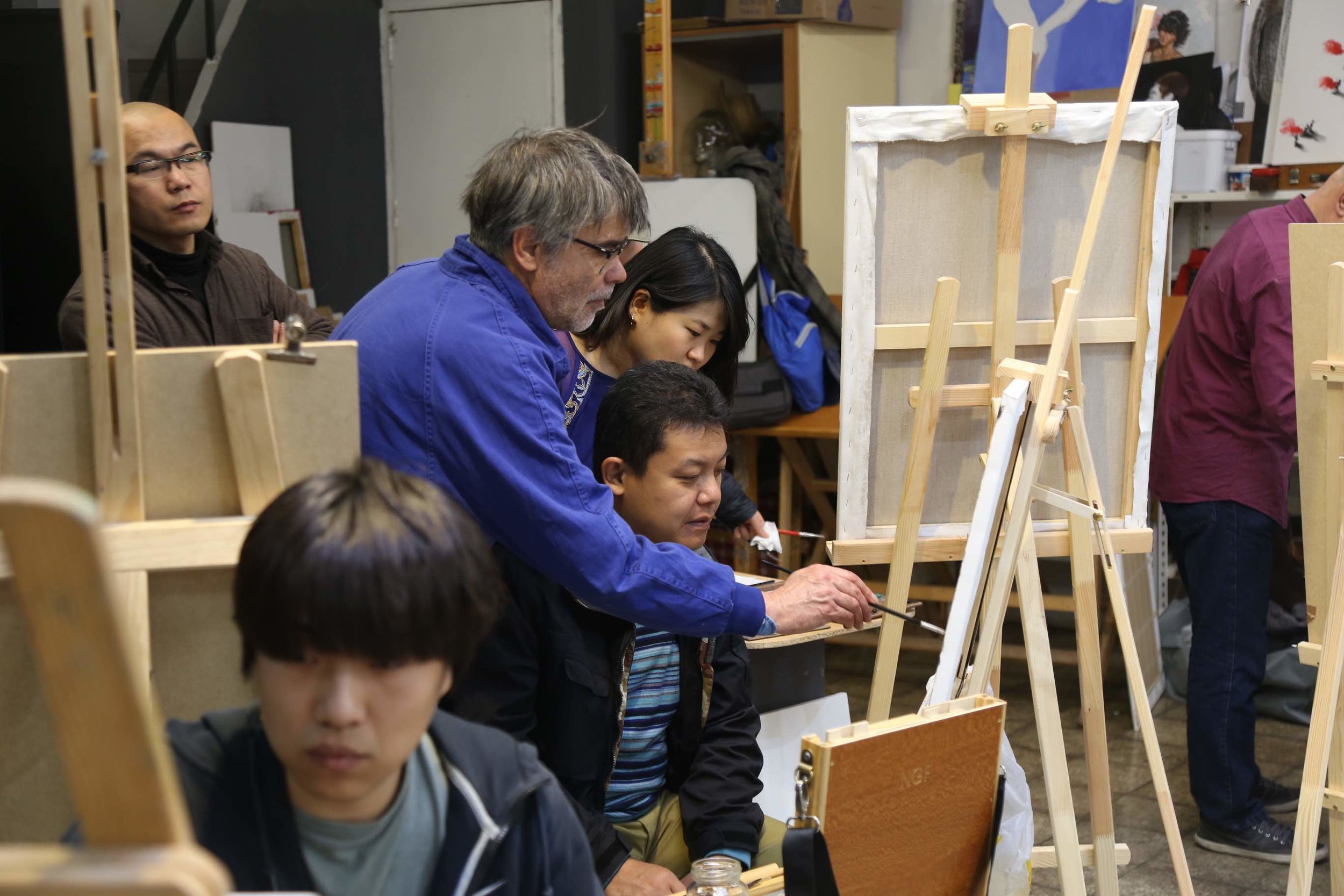 Golucho 2018 Workshop 格鲁仇指导艺术家作画2.jpg