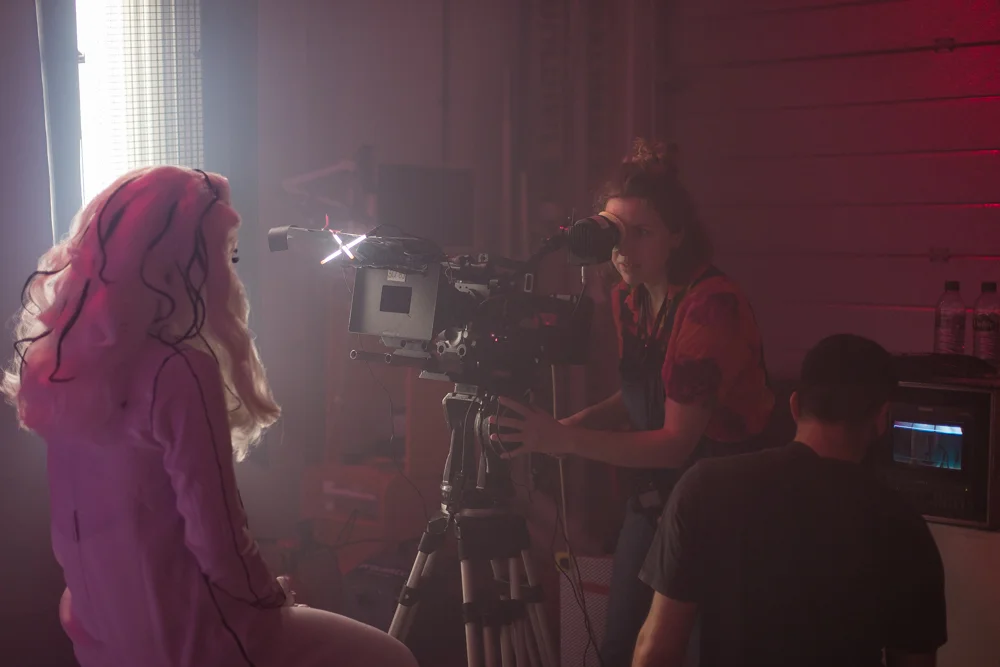 Elle Exxe video shoot BTS by Ian Wallman