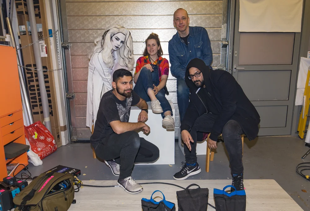 Elle Exxe video shoot BTS by Ian Wallman