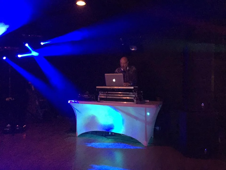 DJ Glow