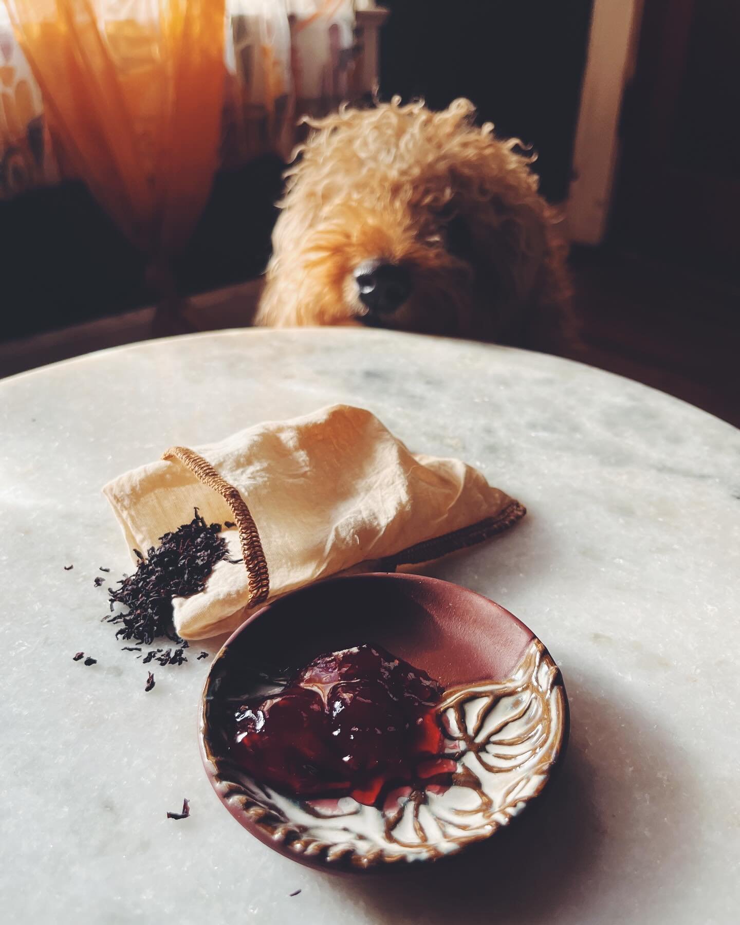 Make Jam From Tea Leaves?! Yes, Please! 
Oh, 👋 TugBoat! 🐕 

🌺 For your garden party: Jam or syrup with tea leaves
Tea-flavored syrups and jams make an unexpected, flavorful, and kicky addition to toast, a cheese spread, or even as a cocktail or mo