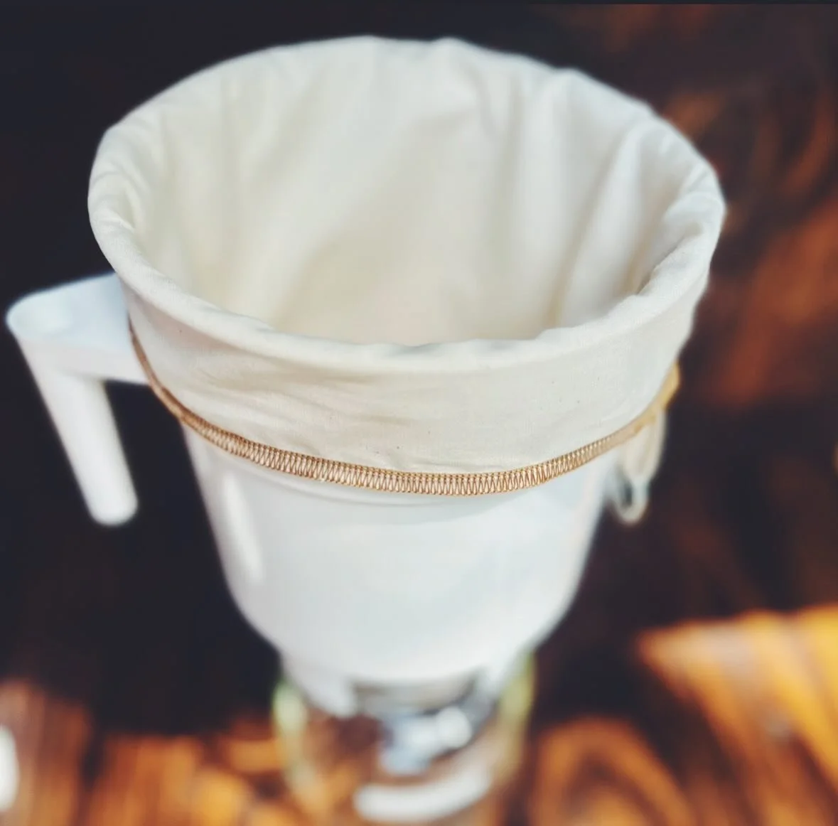 Save over 50% with our reusable filters — better for your wallet and the planet! 🌎💰We make filters to fit most makers, including the Toddy Cold Brew Makers! 
•
•
•
•
•
#reusablecoffeefilter #coffeesockreusablefilter