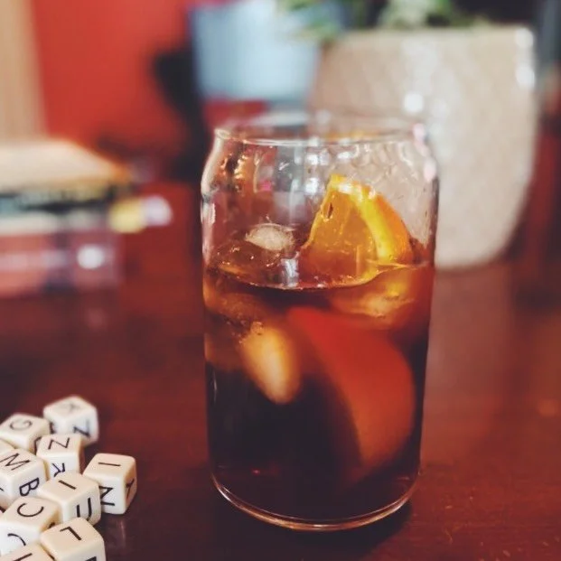 🍊New Recipe: Orange spiked cold brew&hellip;
Add orange slices to the grounds while you steep your cold brew for a citrusy coffee treat. Add more slices right to the cup, too. It&rsquo;s a new favorite citrus season morning ritual! 

Get the recipe 