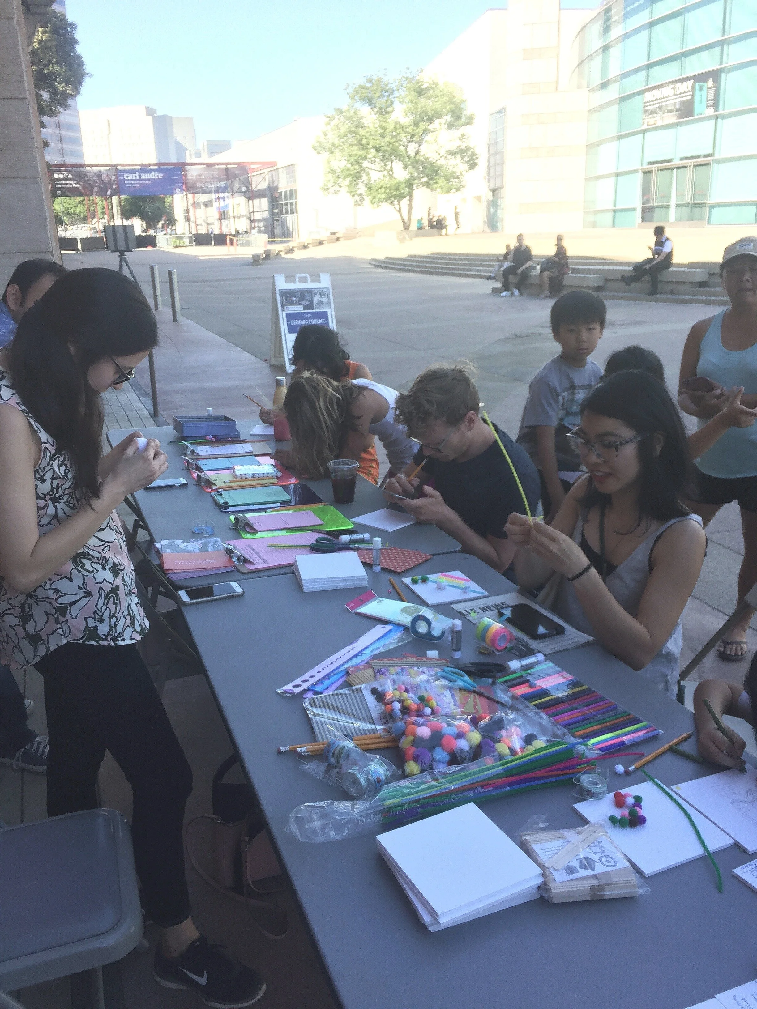  Community workshop in front of the Japanese American National Museum. 