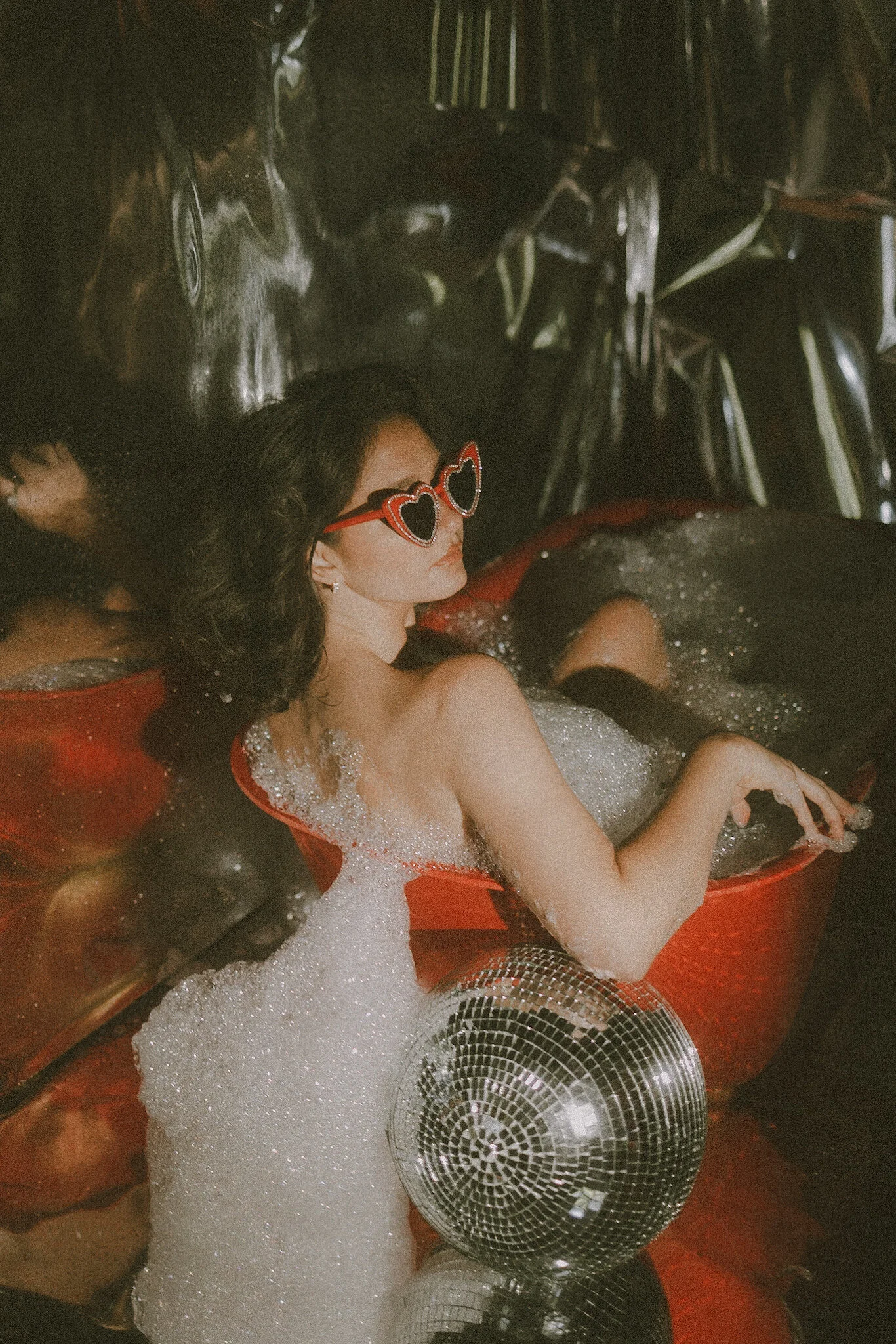 B3D751F4-80B2-43A7-B86E-1E9220727E9D