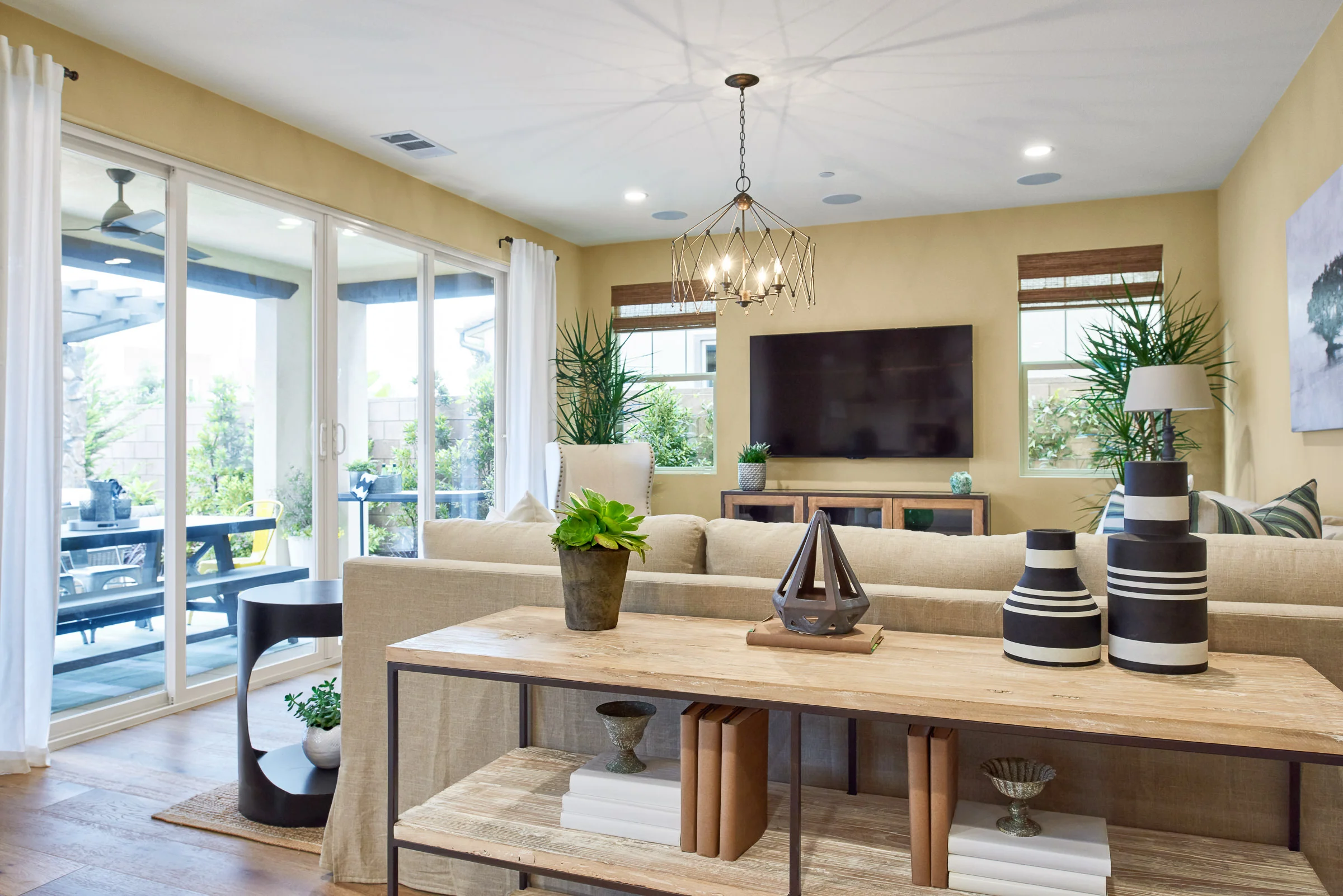 2016_05_12_The_Covey_Great_Room_124.jpg