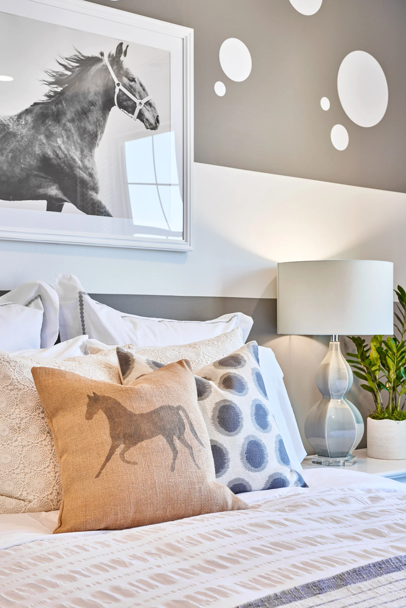 160513_Covey_1A_Bedroom2_1.jpg