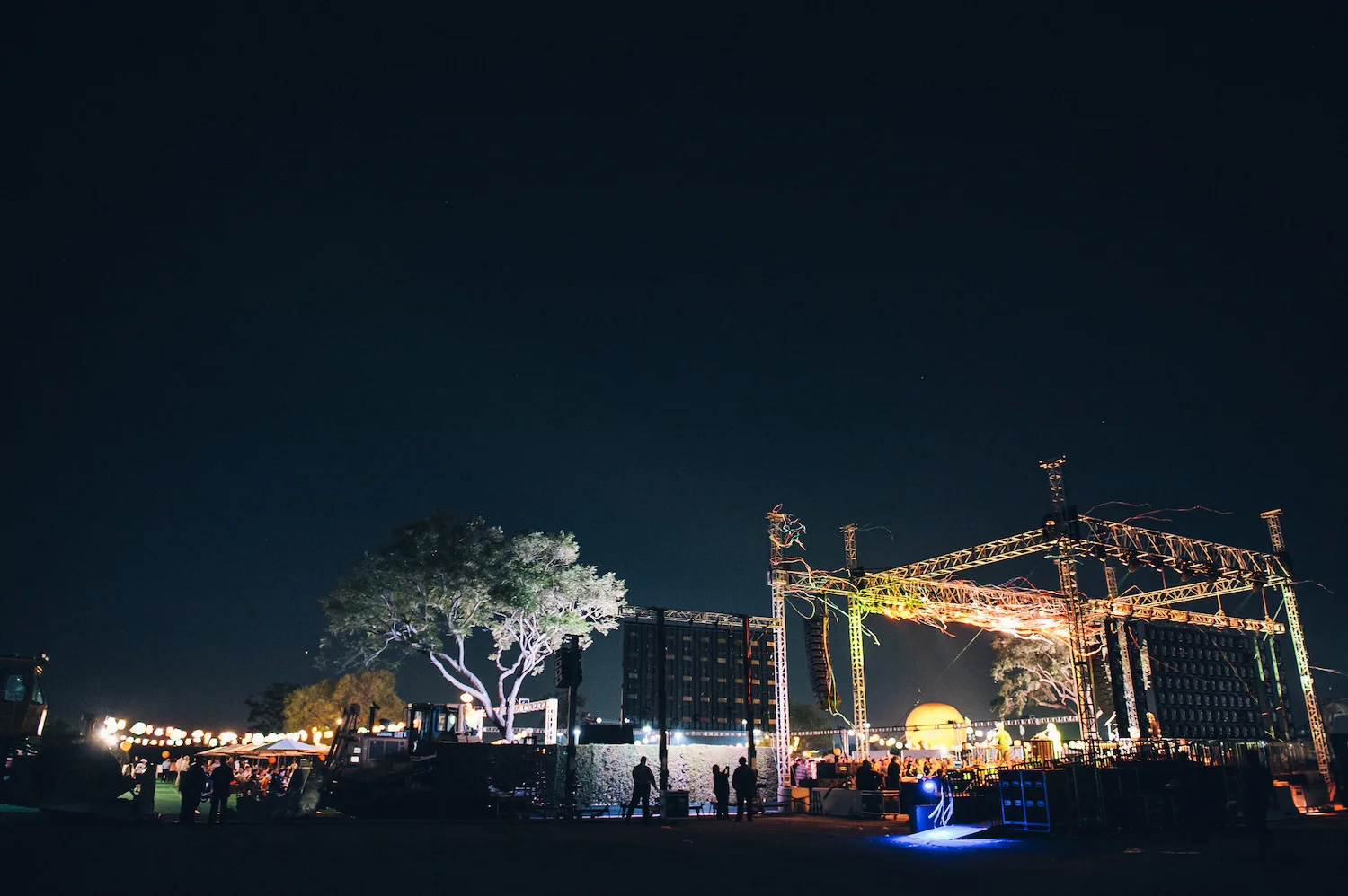 Glow_H-130.jpg
