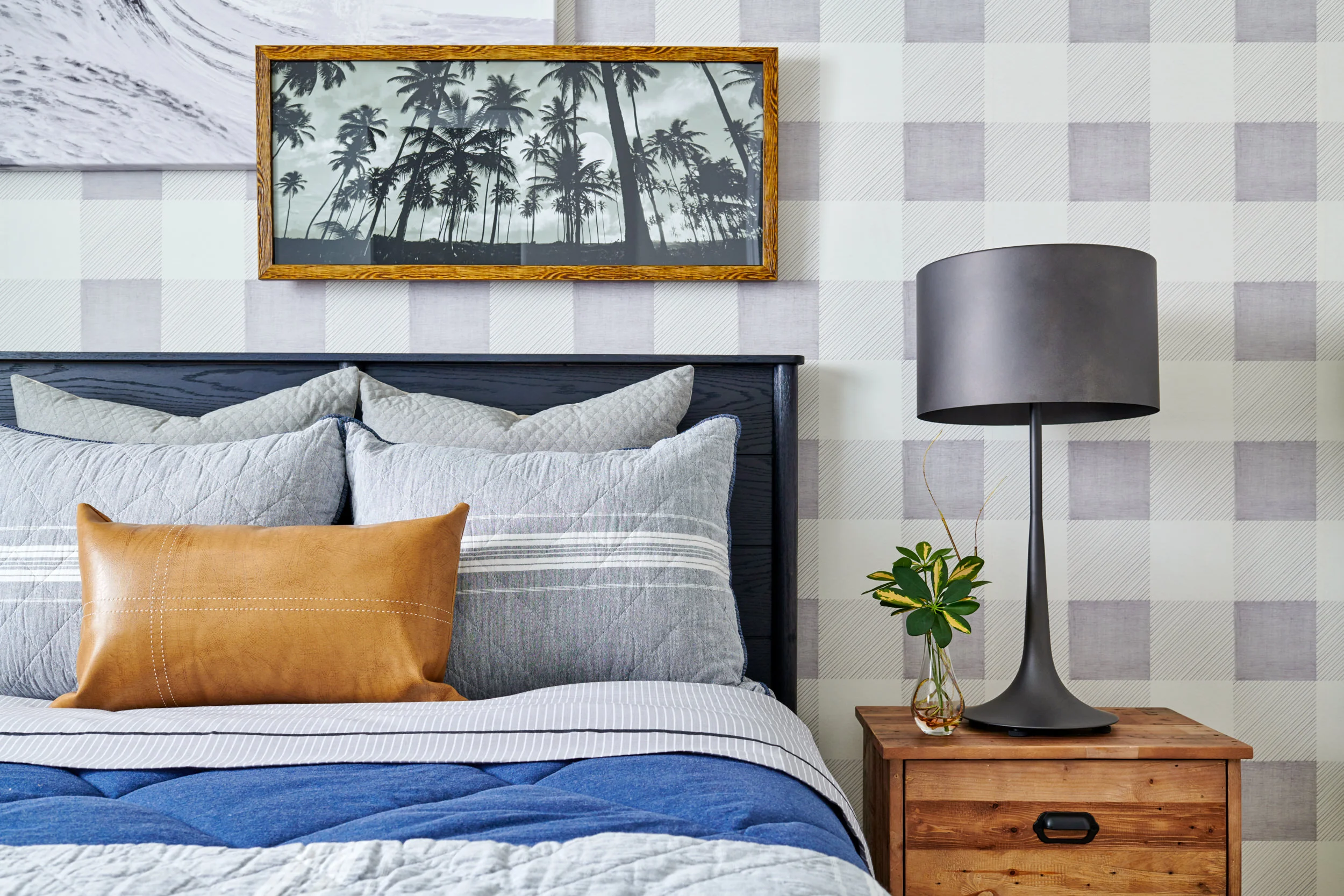 Brixton_Suffolk_Bedroom_02_002.jpg
