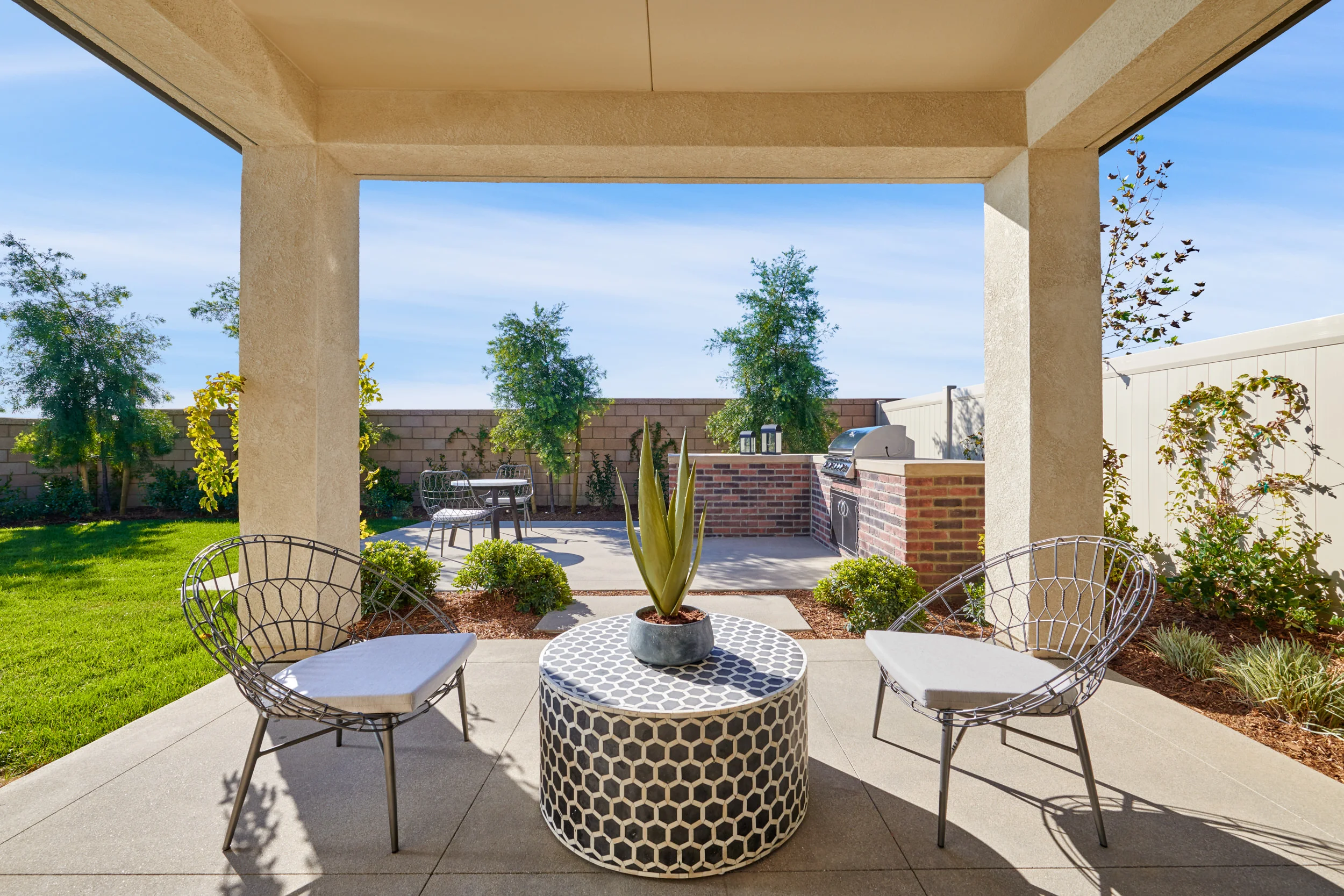 Brixton_Suffolk_Covered_Patio_001.jpg