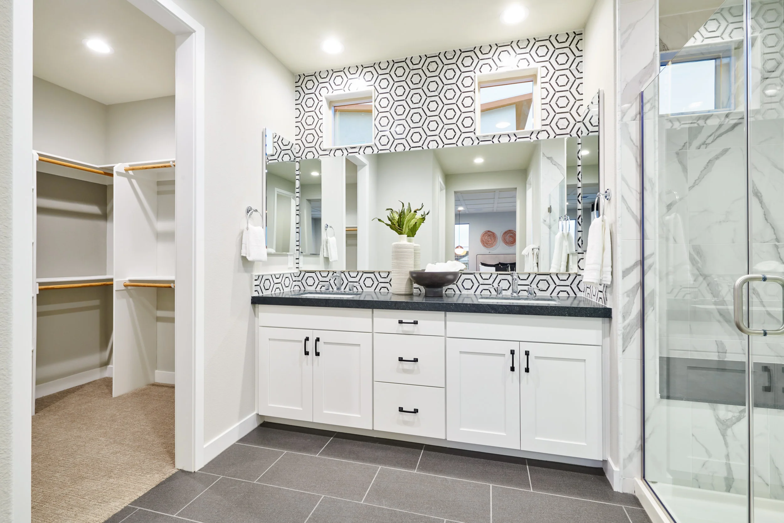 Duet_Res2X_Owners_Bath_001.jpg