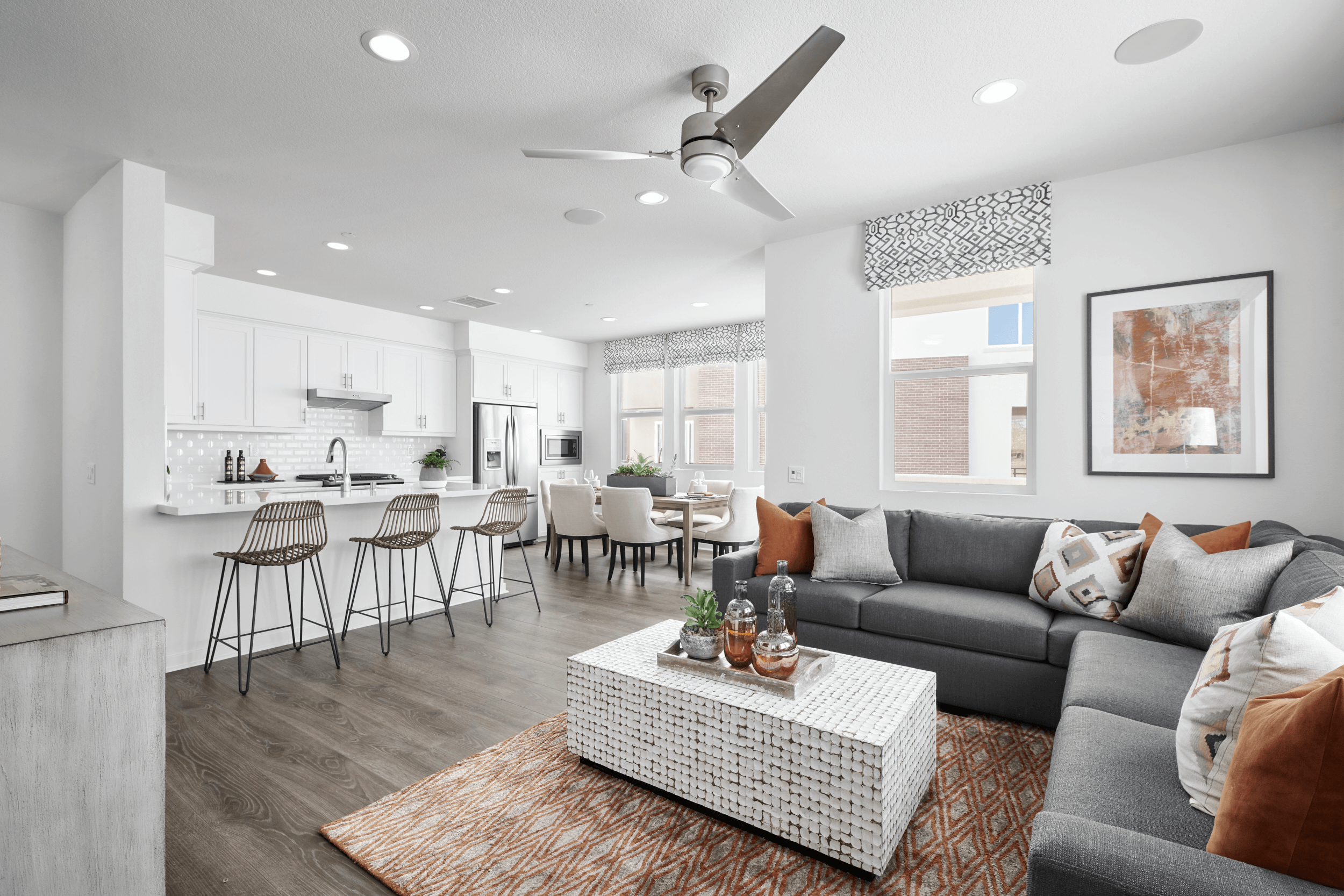 190612_WLH_NP_FringeP1_Living_Room_01.png