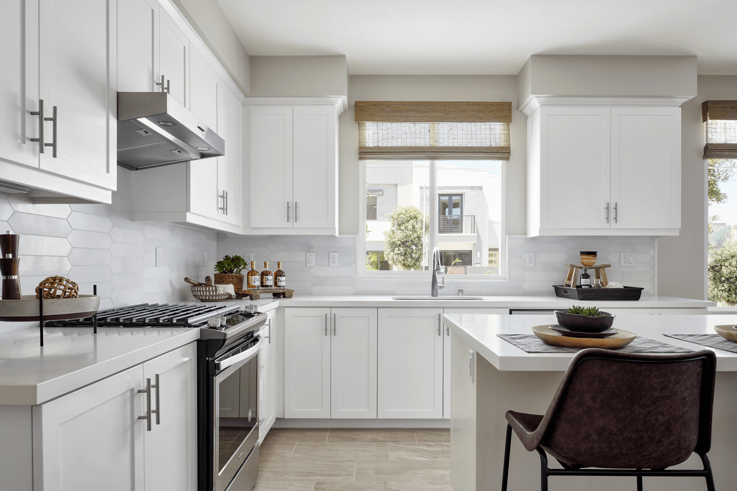 190729_WLH_ModoP4X_Kitchen_02 Variation.png