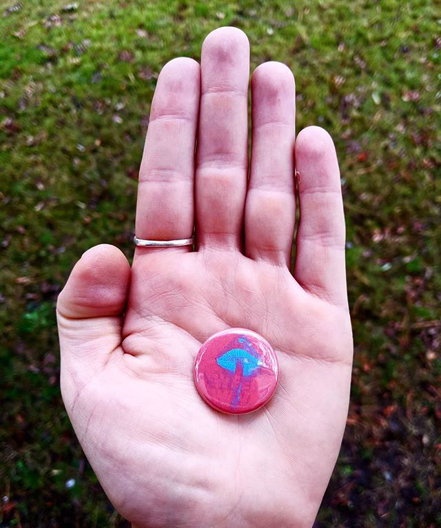 Friends and Followers of Tacoma. This Friday we will be performing a very special set at @realarttacoma You will be given the opportunity to Join Our Cult and to follow Leader. All new Followers will be given an exclusive Cult pin and be taught the Secret Cult Handshake. We'll see you in the pit. 🍄