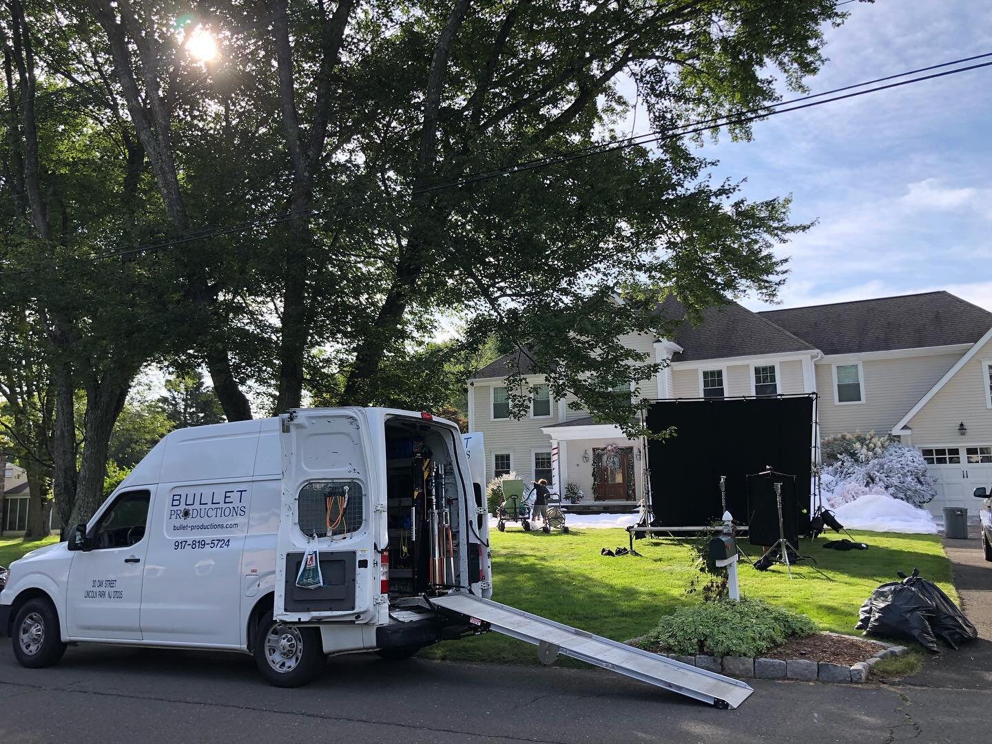 Happy Holidays! 🎄☃️ 
Great SFX crew making a winter wonderland courtesy of IGB SFX in New Haven. #happyholidays #winterin august