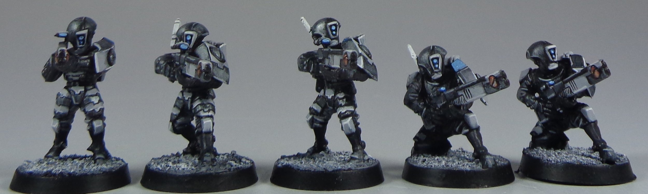 Tau miniature painting.JPG
