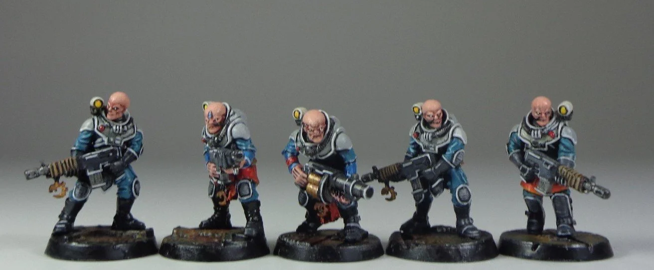 Celebrando Los 40 Años De Warhammer - Los Genestealers Y Su Historia En Este Universo - Foto 8