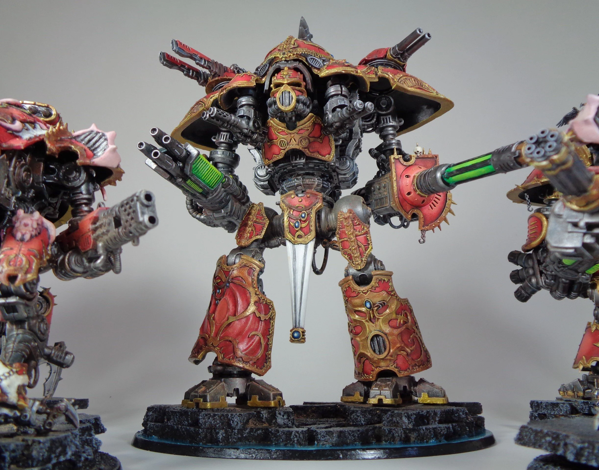 Painting Converted 40k Chaos Knights — Paintedfigs Miniature Painting