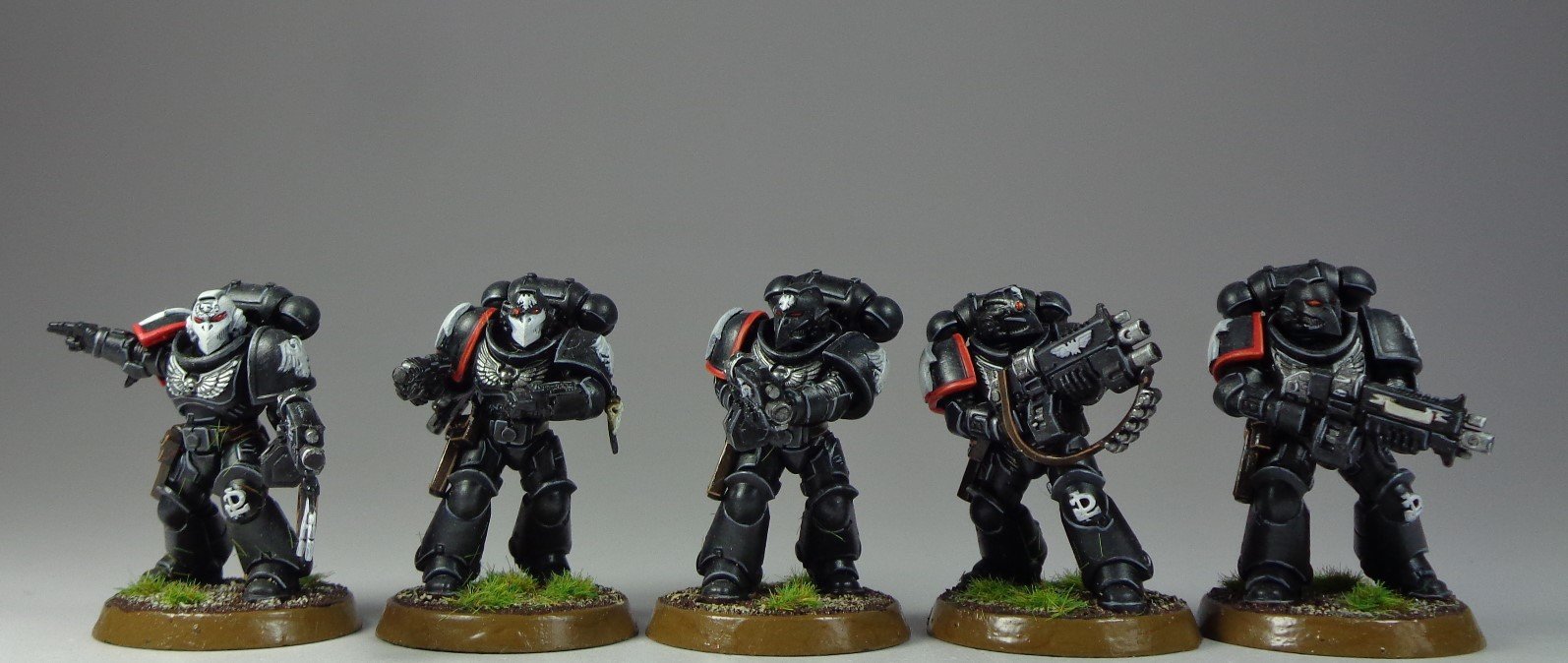 Paintedfigs Miniature Painting Service Ravenguard Space Marines Warhammer 40k (2).jpg