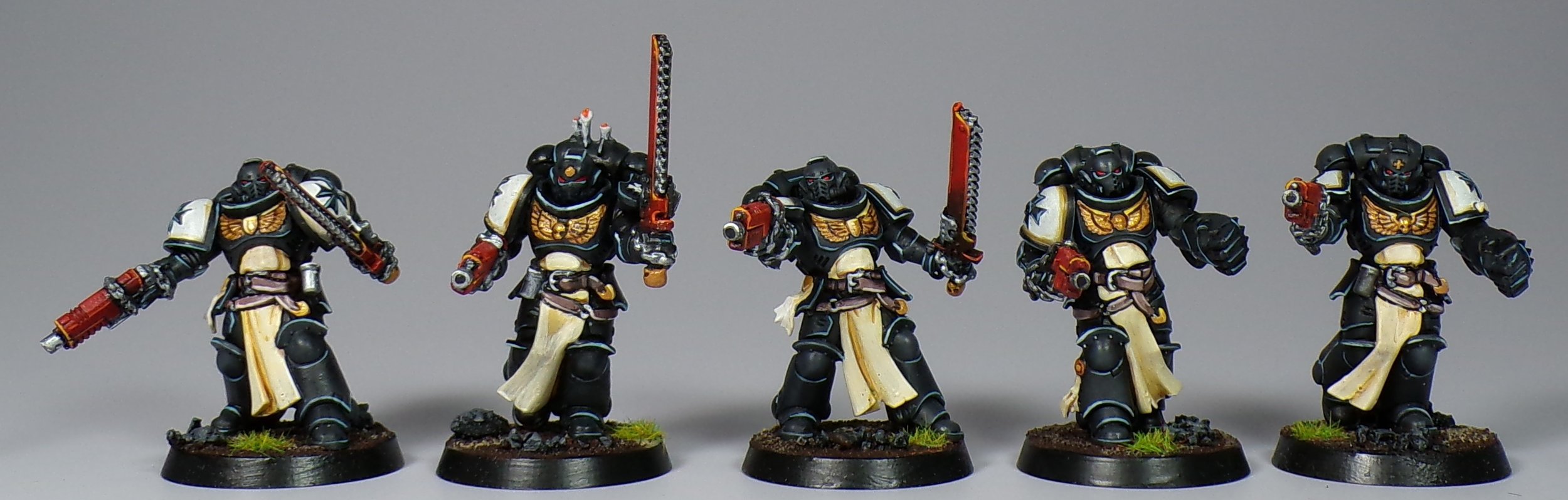 Paintedfigs Black Templars Miniature Painting Service (24).jpg