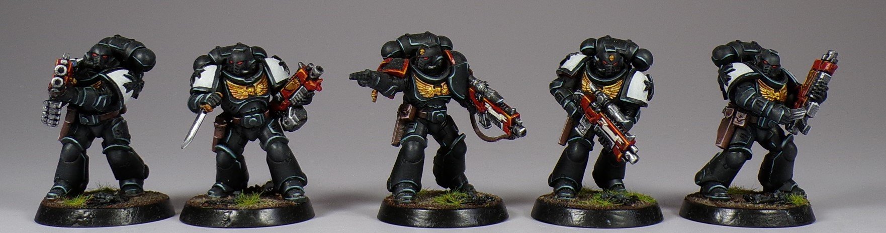 Paintedfigs Black Templar Miniature Painting Service (10).jpg