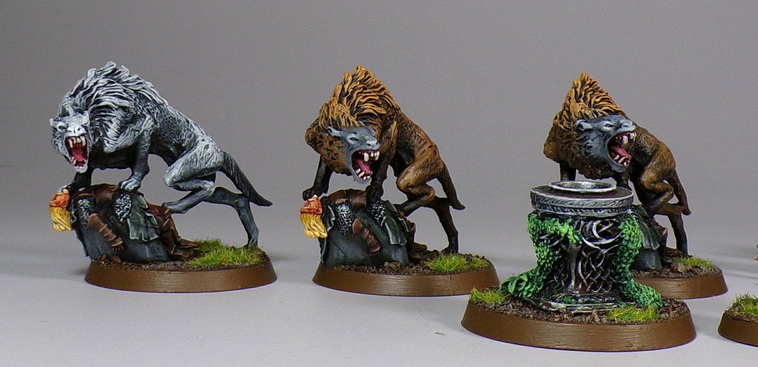 LoTR MESBG Shelob and More PaintedFigs Miniature Painting Service (12).jpg