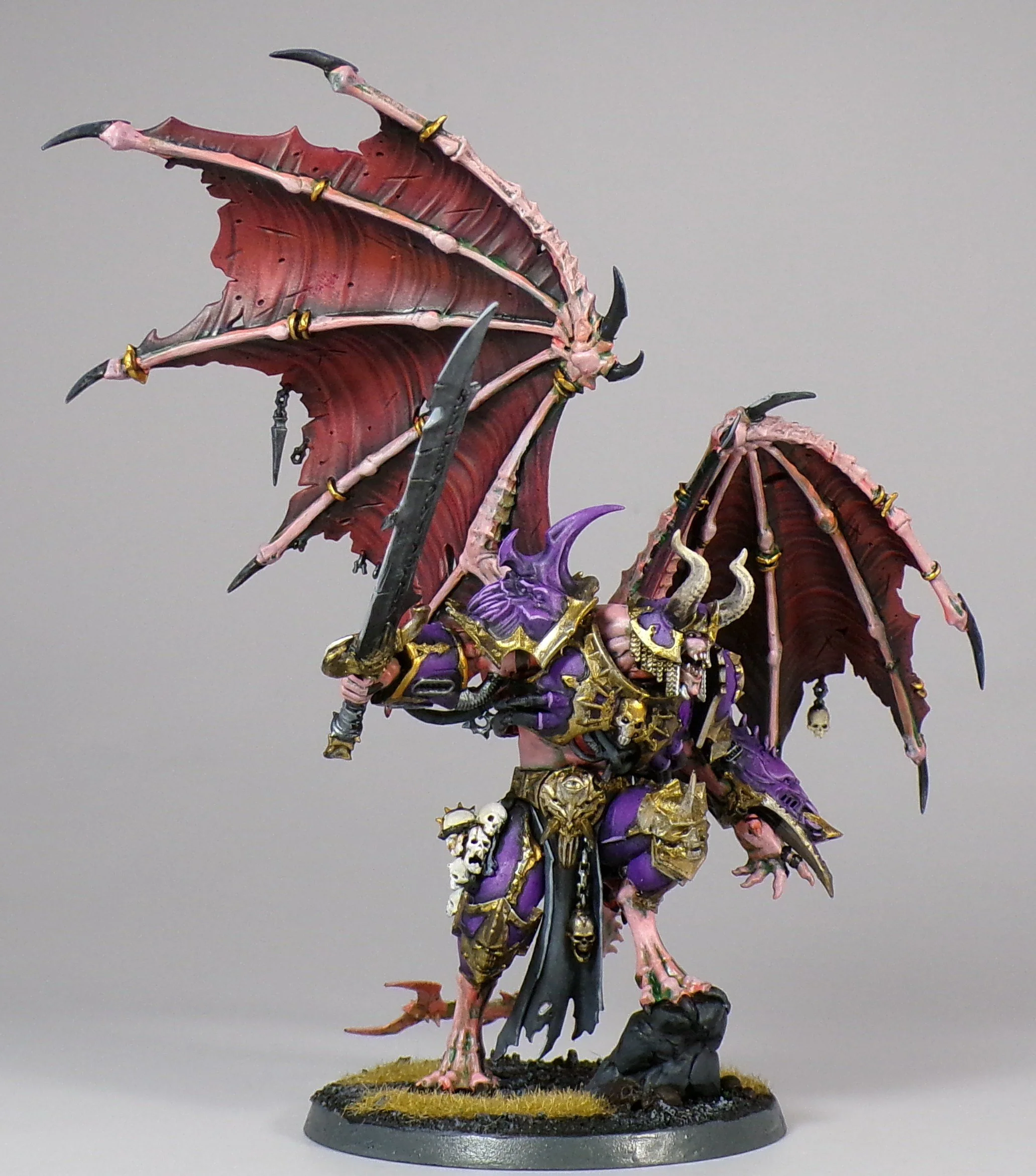 Warhammer Age of Sigmar AoS Slaves to Darkness Emperor's Children Scheme PaintedFigs Miniature Painting Service (25).jpg