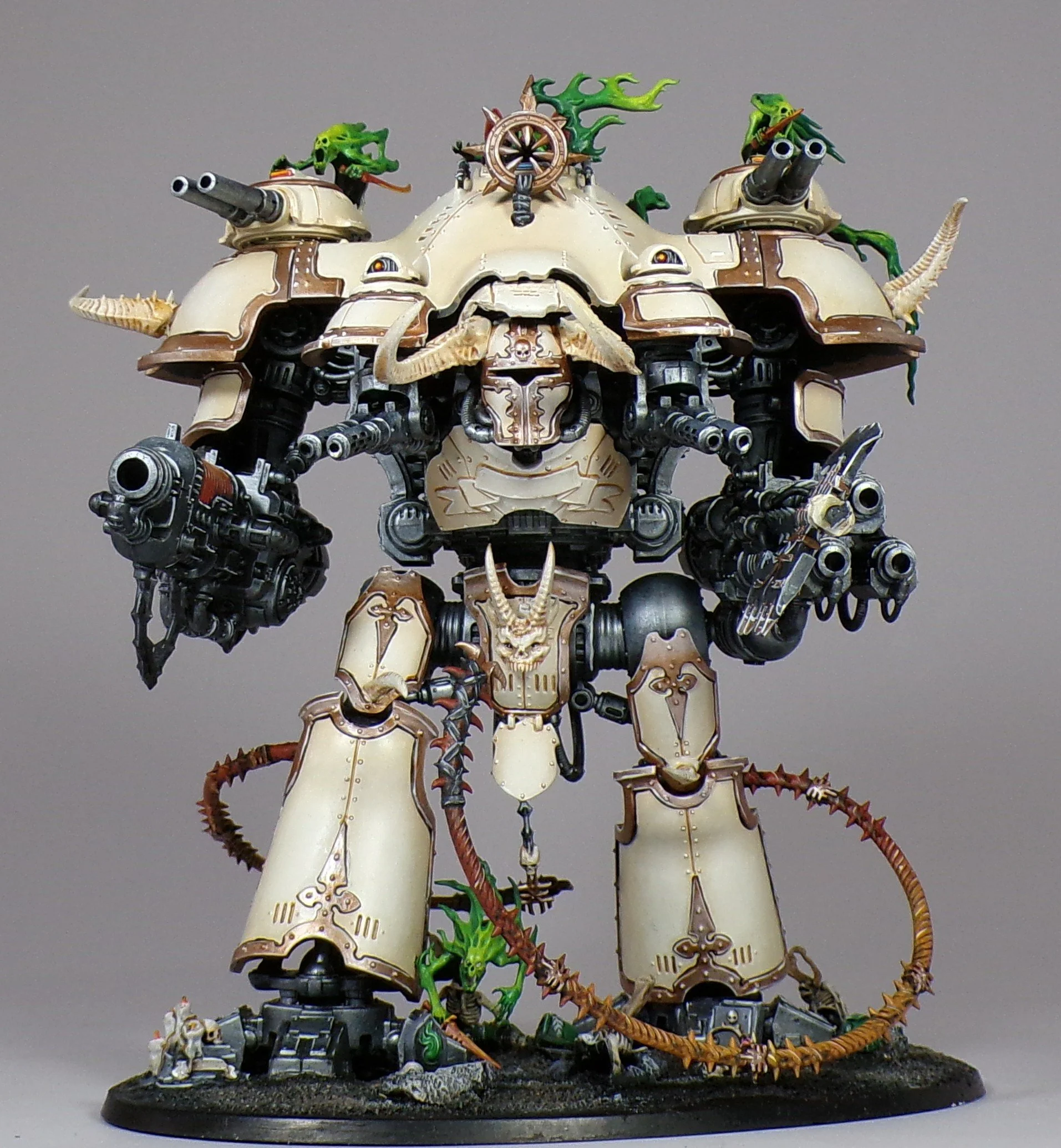 Warhammer 40k Chaos Knights PaintedFigs Miniature Painting Service (6).jpg