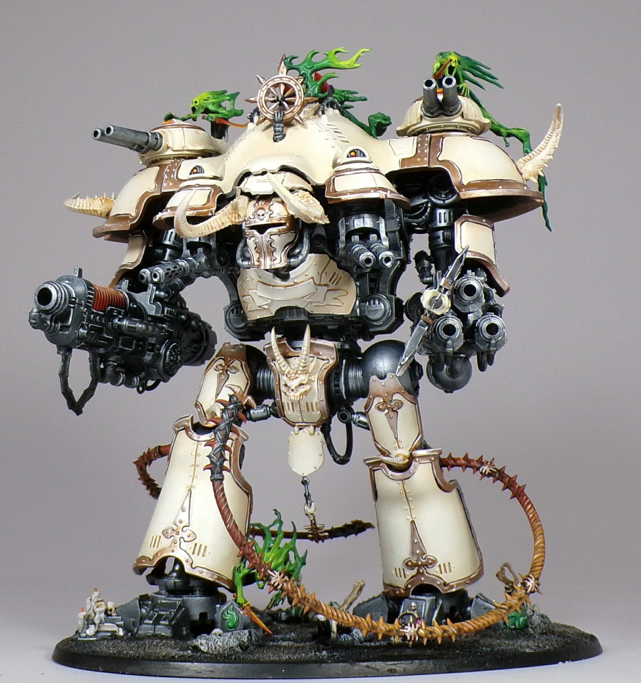 Warhammer 40k Chaos Knights PaintedFigs Miniature Painting Service (8).jpg