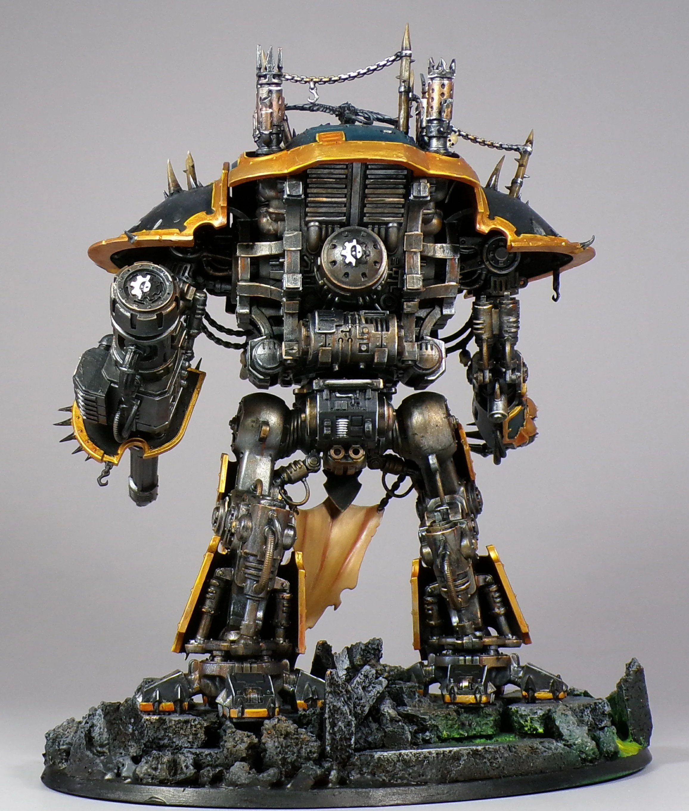 Warhammer 40k Chaos Knights PaintedFigs Miniature Painting Service (40).jpg