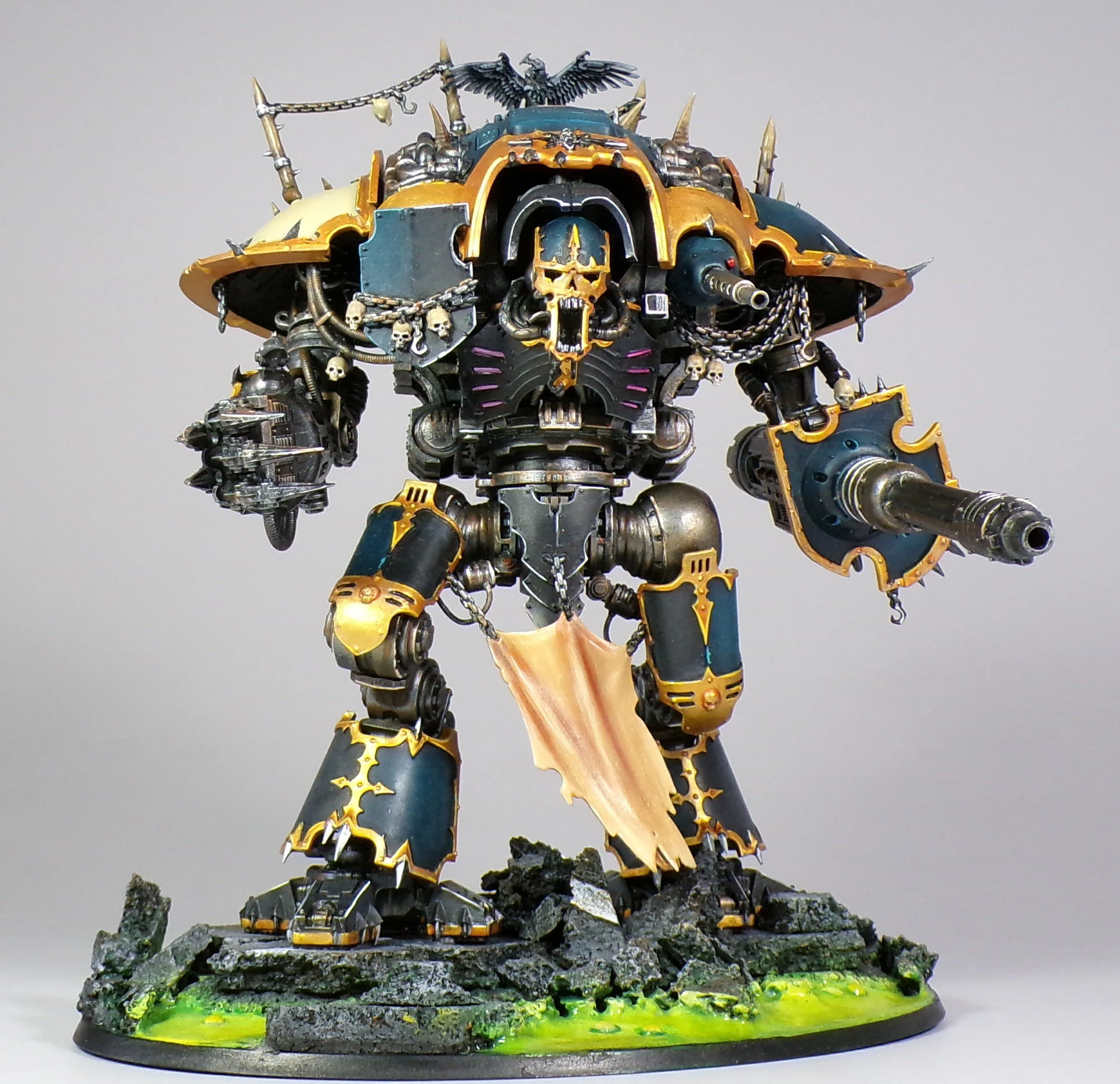 Warhammer 40k Chaos Knights PaintedFigs Miniature Painting Service (50).jpg