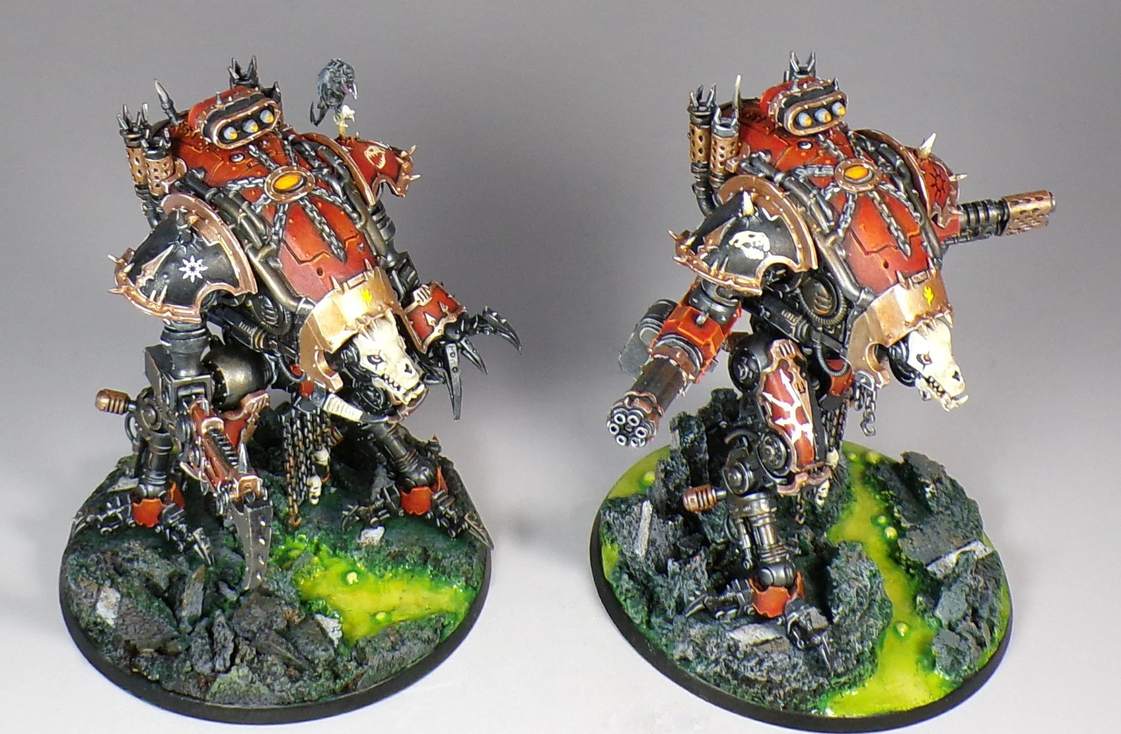 Warhammer 40k Chaos Knights PaintedFigs Miniature Painting Service (69).jpg