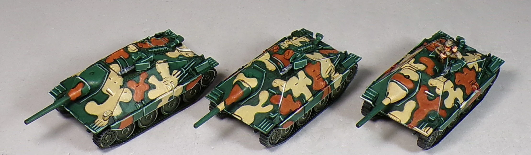 Flames Of War Hungarians FoW PaintedFigs Miniature Painting Service (15).jpg