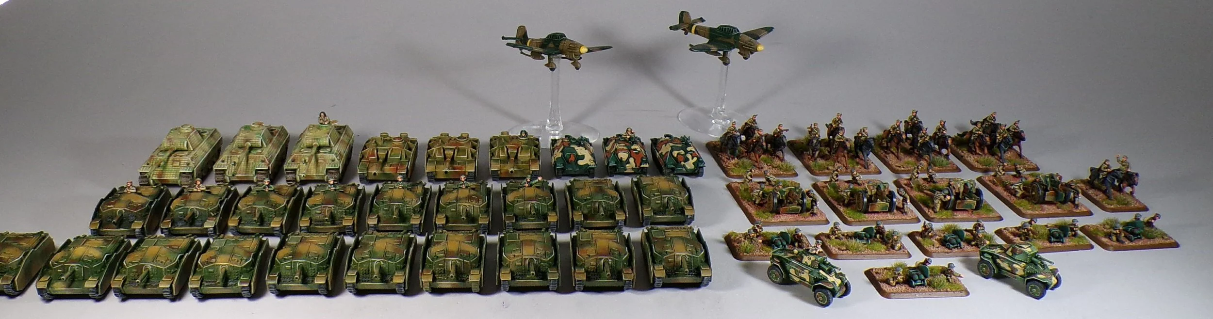 Flames Of War Hungarians FoW PaintedFigs Miniature Painting Service (71).jpg