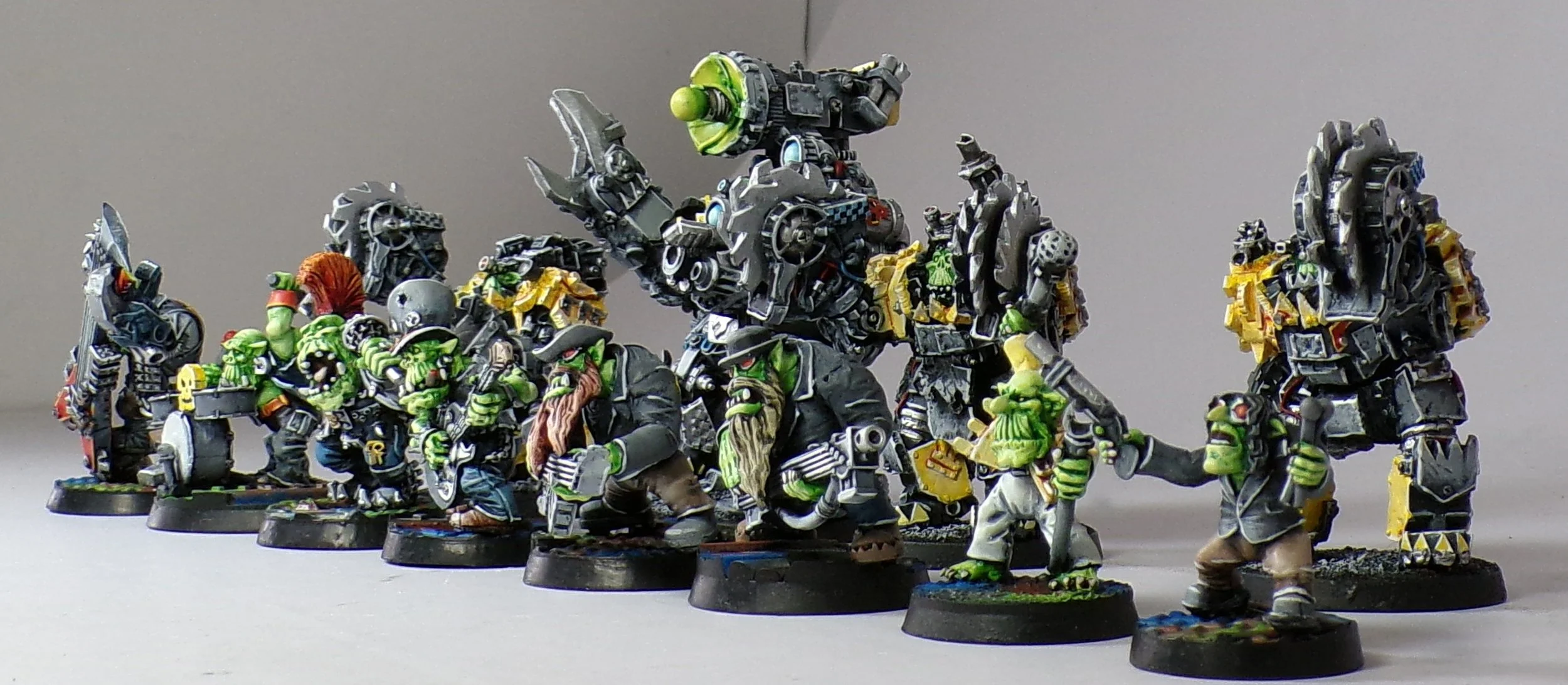 Kromlech Orks Warhammer 40k PaintedFigs Miniature Painting Studio (17).jpg