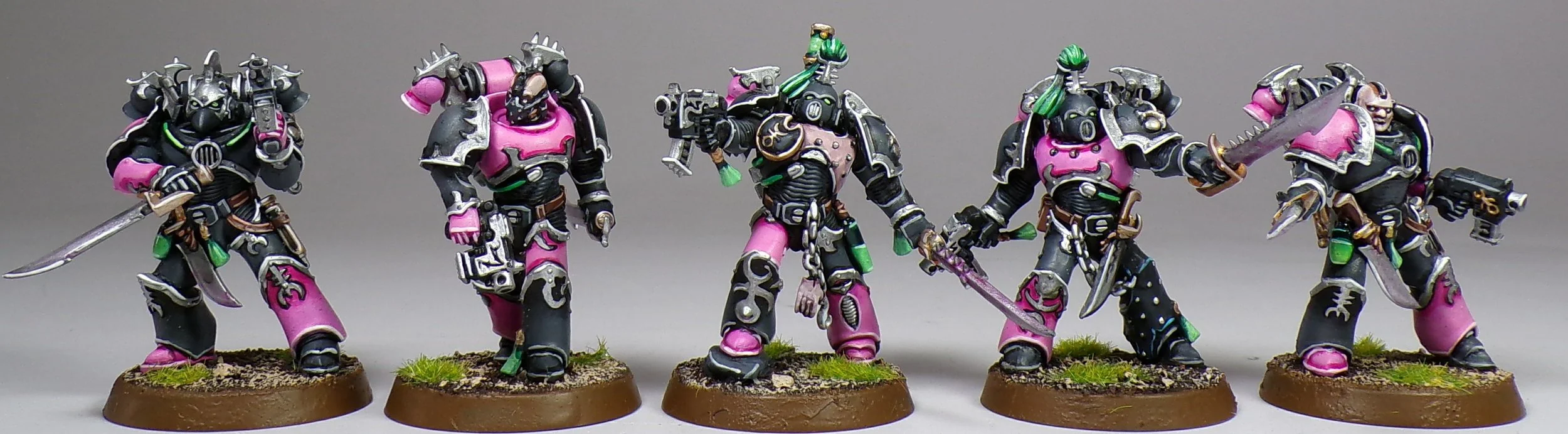 Emperor's Children Warhammer 40k Paintedfigs Miniature Painting Studio (3).jpg