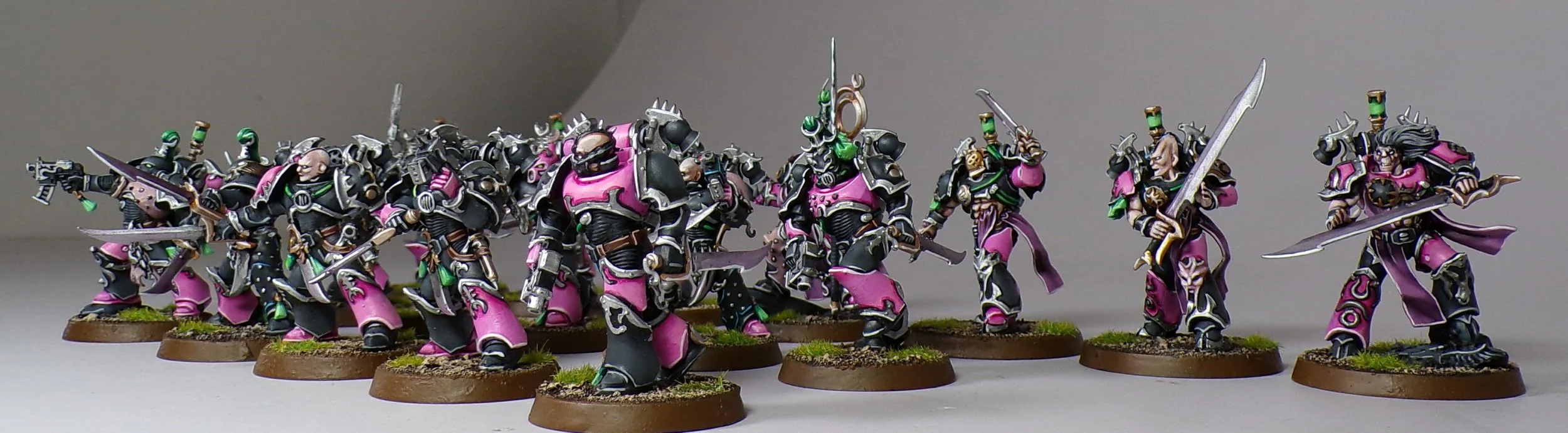 Emperor's Children Warhammer 40k Paintedfigs Miniature Painting Studio (5).jpg