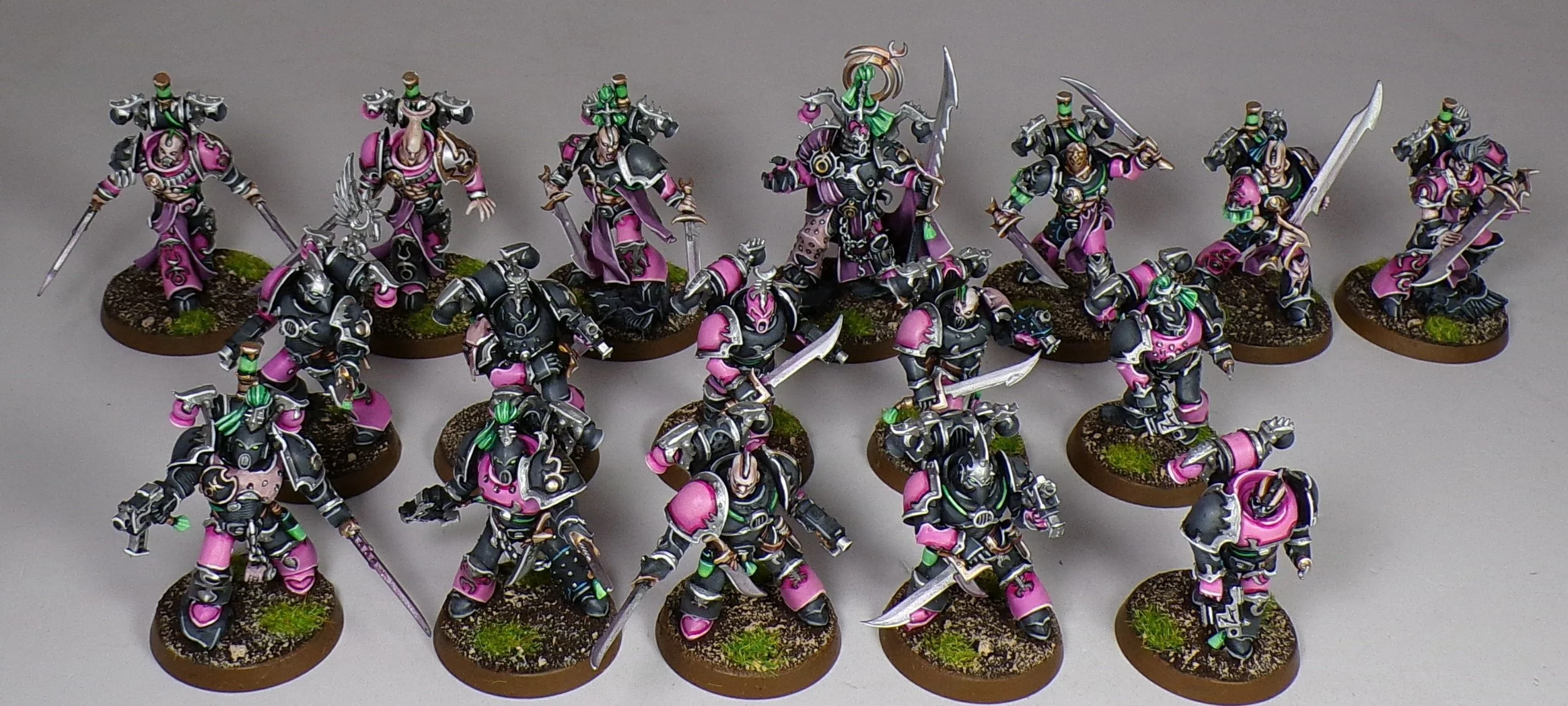 Emperor's Children Warhammer 40k Paintedfigs Miniature Painting Studio (13).jpg