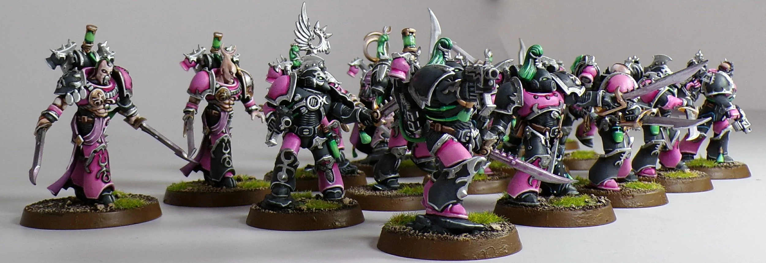 Emperor's Children Warhammer 40k Paintedfigs Miniature Painting Studio (14).jpg